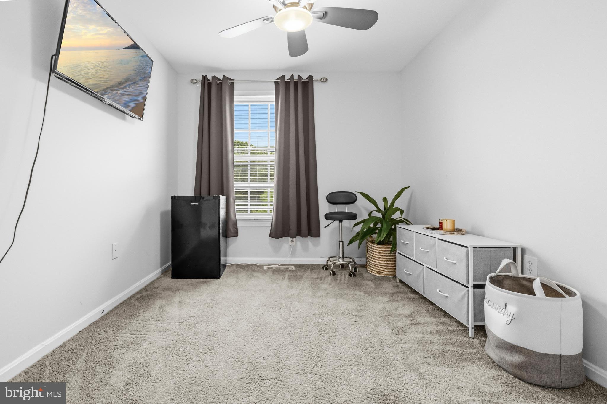 CLOVERLEAF TOWNHOUSES - Residential