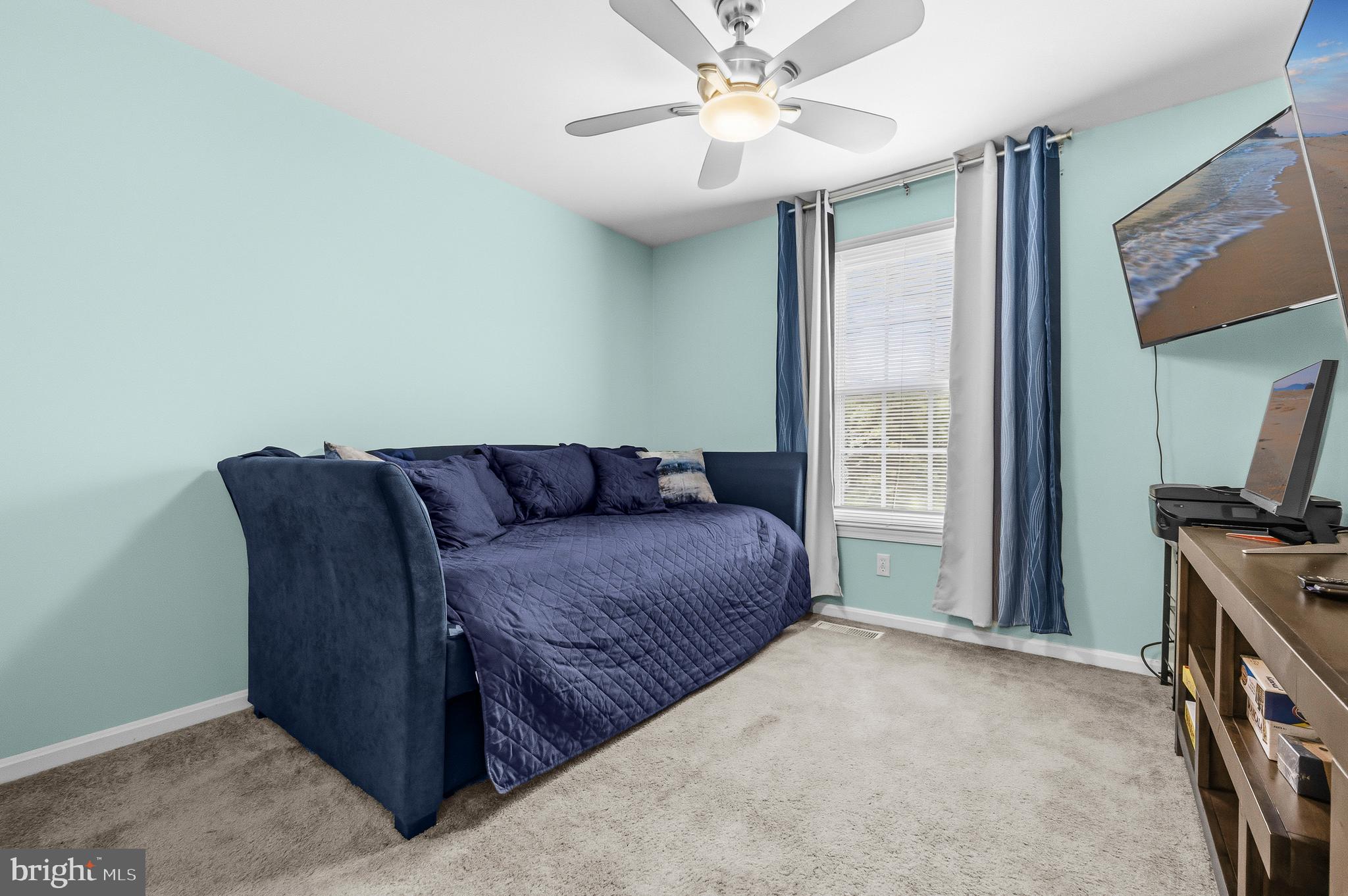 CLOVERLEAF TOWNHOUSES - Residential