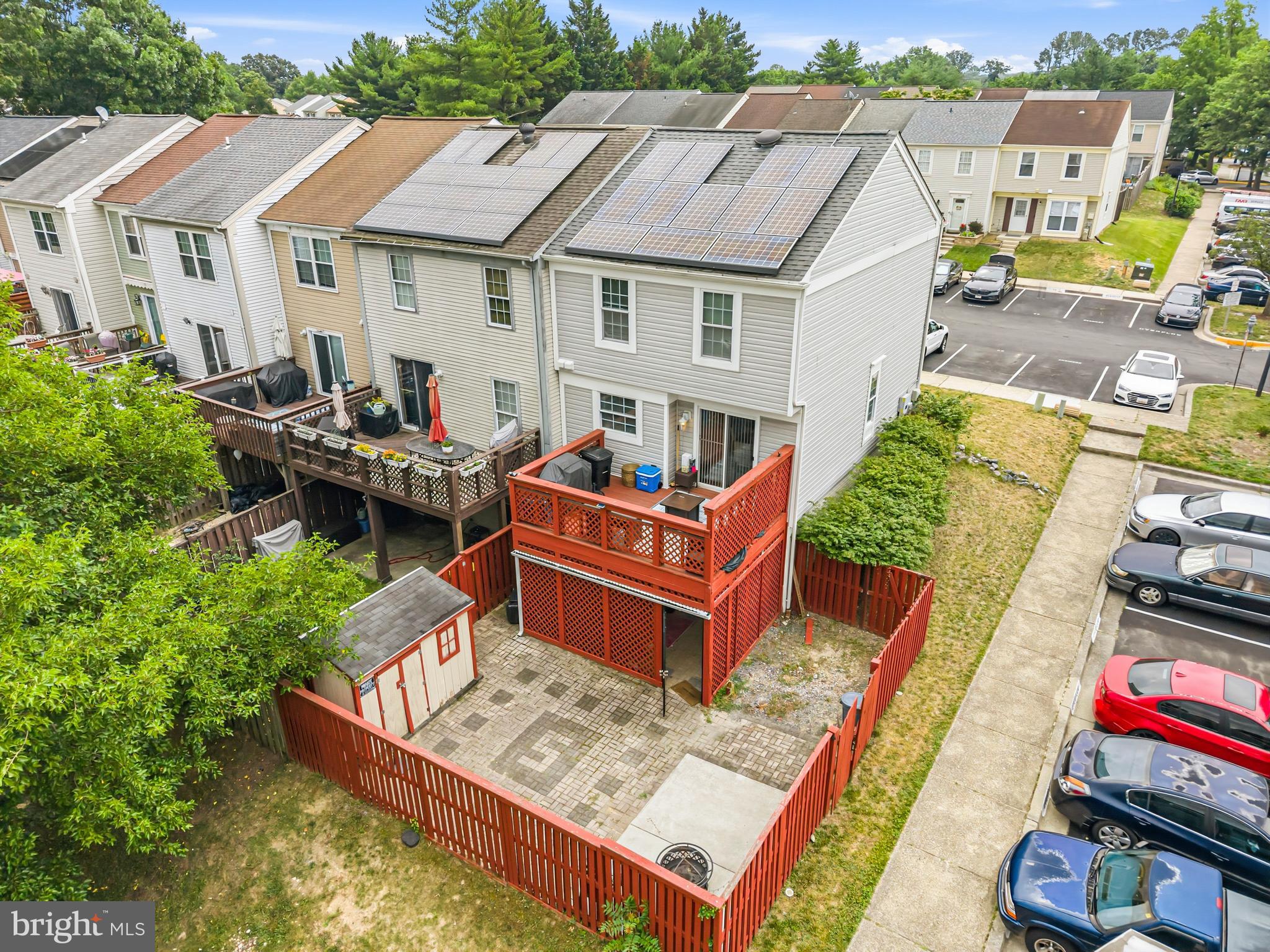 CLOVERLEAF TOWNHOUSES - Residential