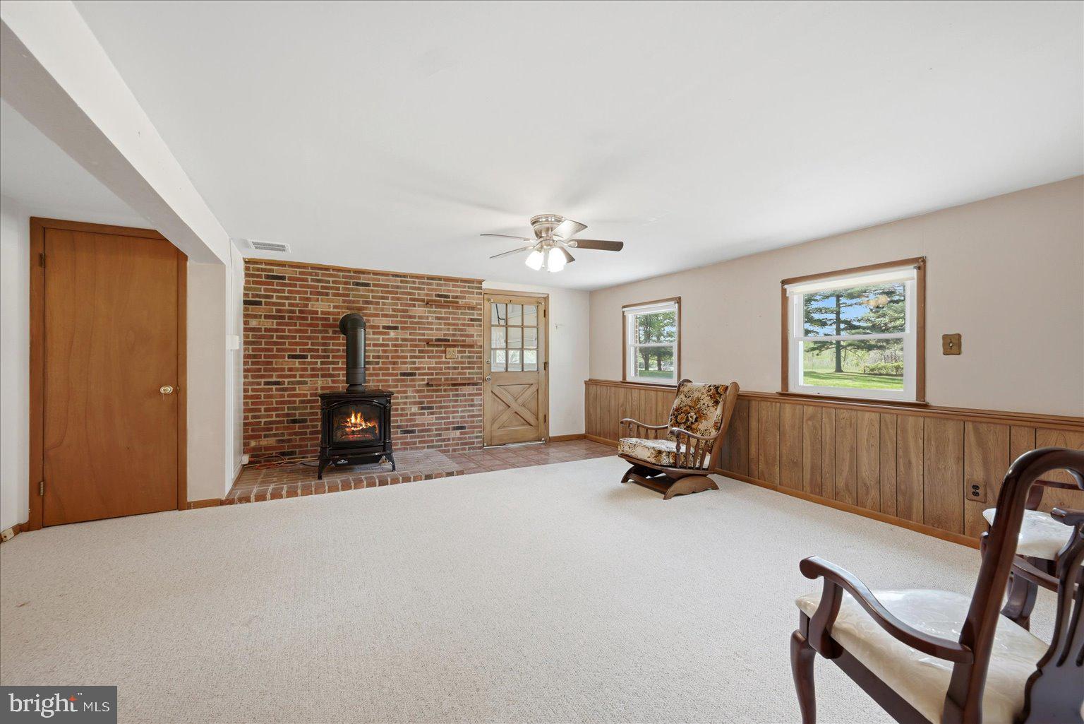 LONGMARSH - Residential