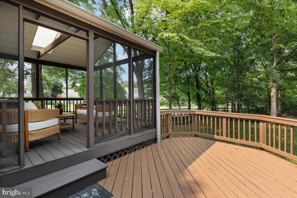 SEQUOIA FARMS - Residential