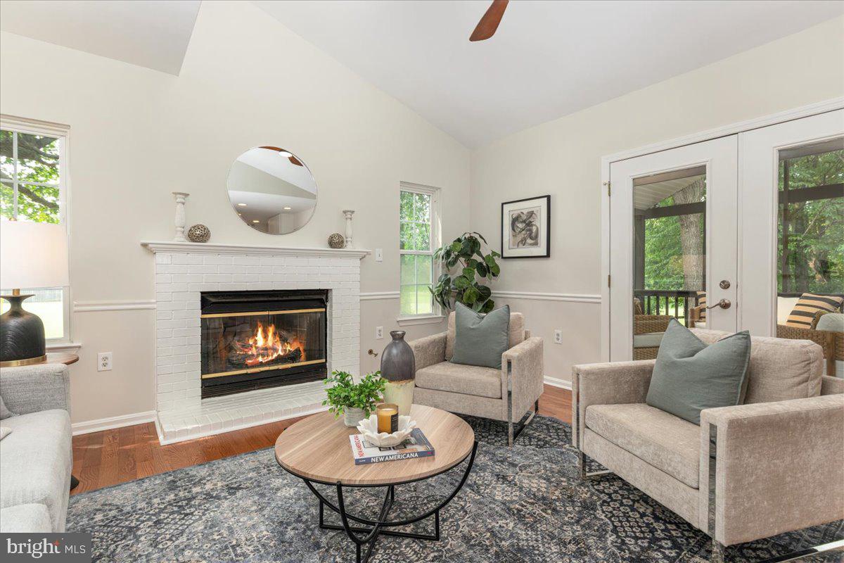SEQUOIA FARMS - Residential