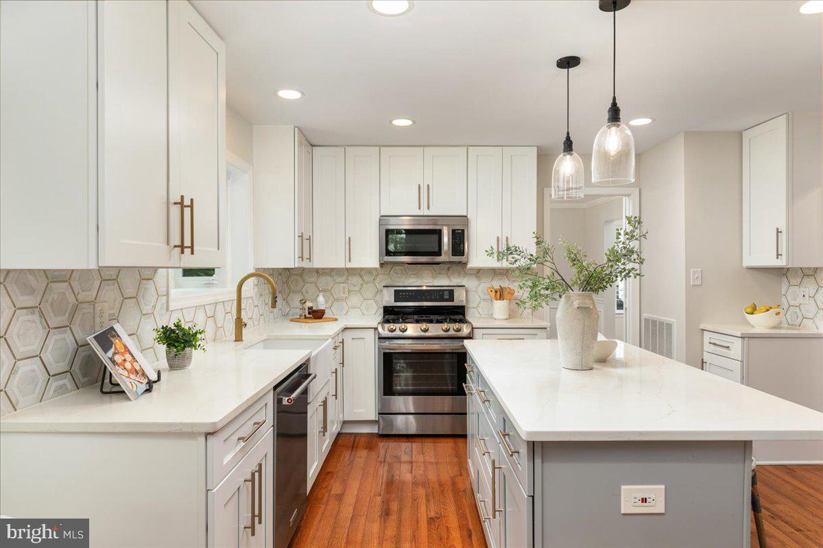 SEQUOIA FARMS - Residential