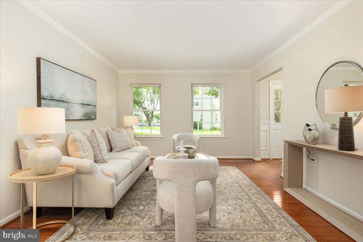 SEQUOIA FARMS - Residential