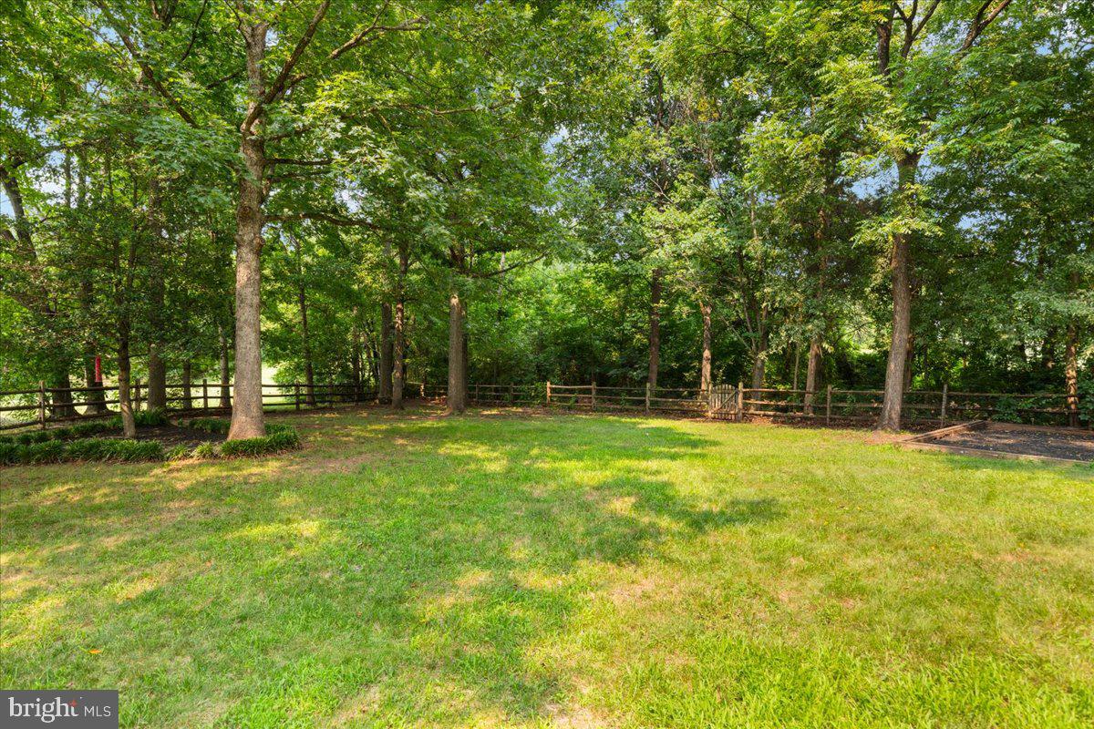 SEQUOIA FARMS - Residential