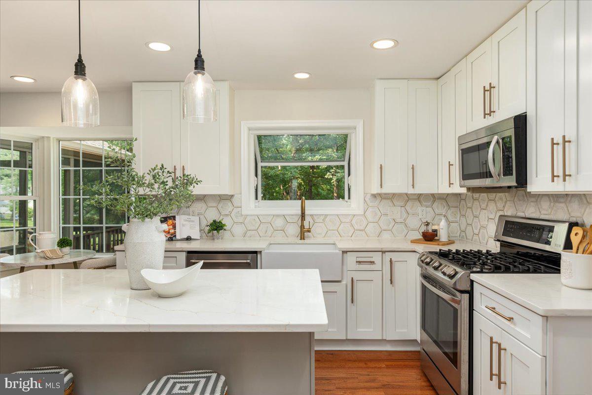 SEQUOIA FARMS - Residential