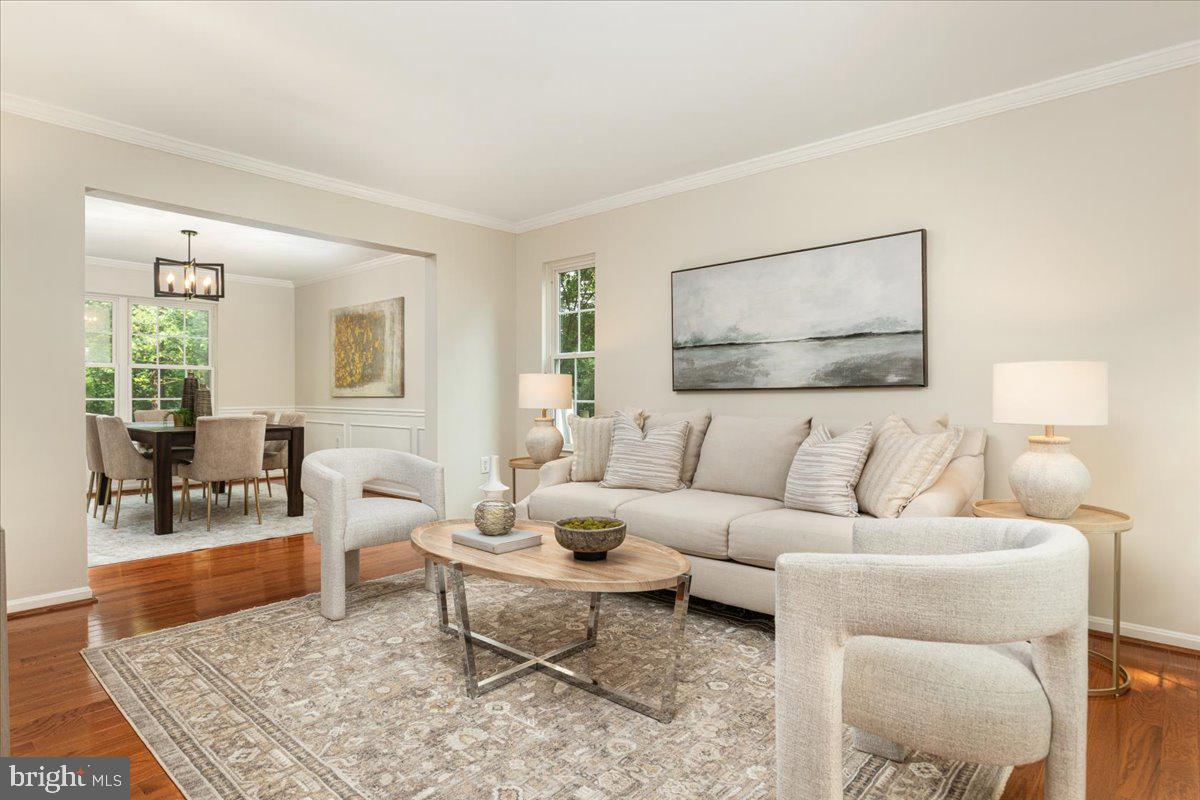 SEQUOIA FARMS - Residential