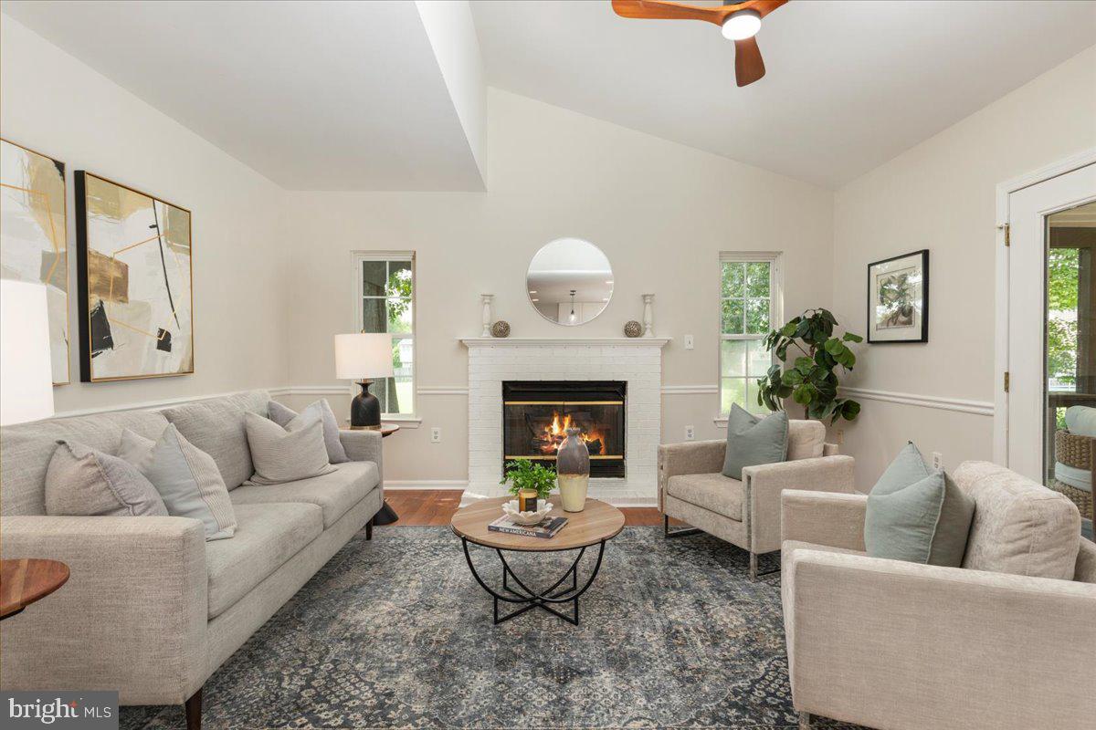 SEQUOIA FARMS - Residential