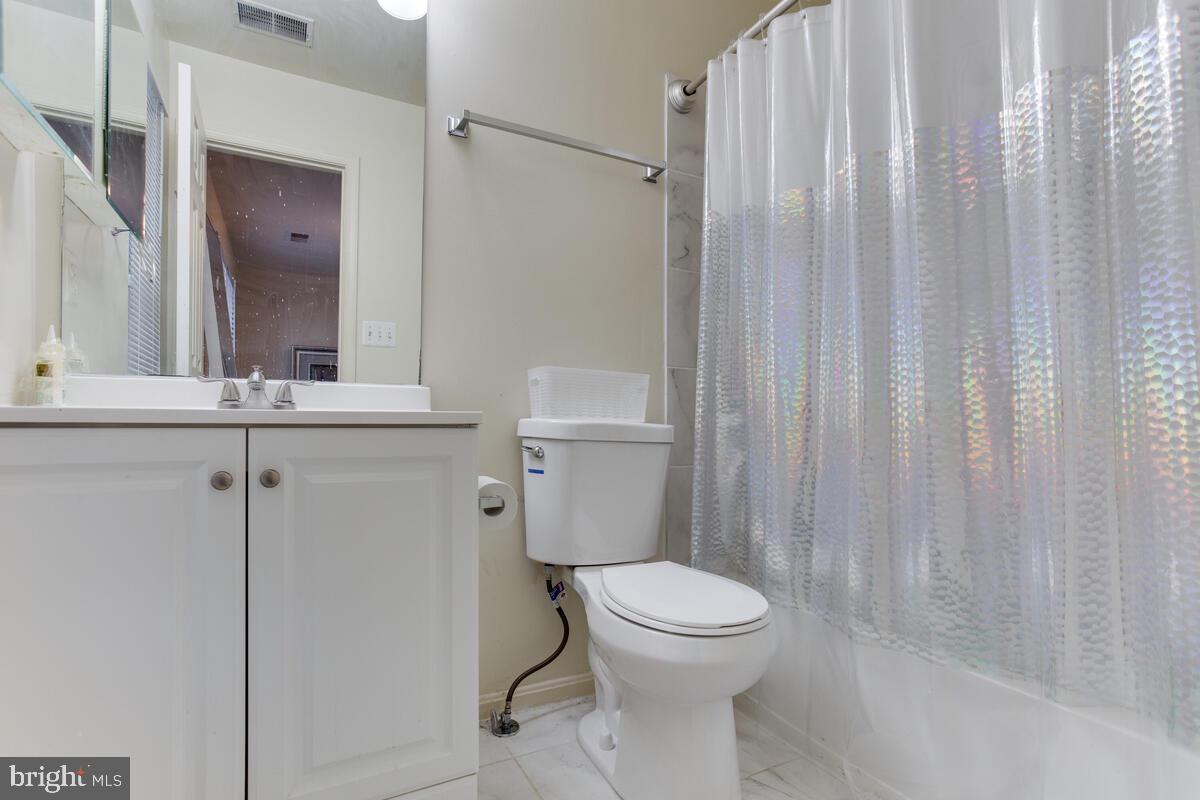 KINGSLEY HALL - Residential Lease