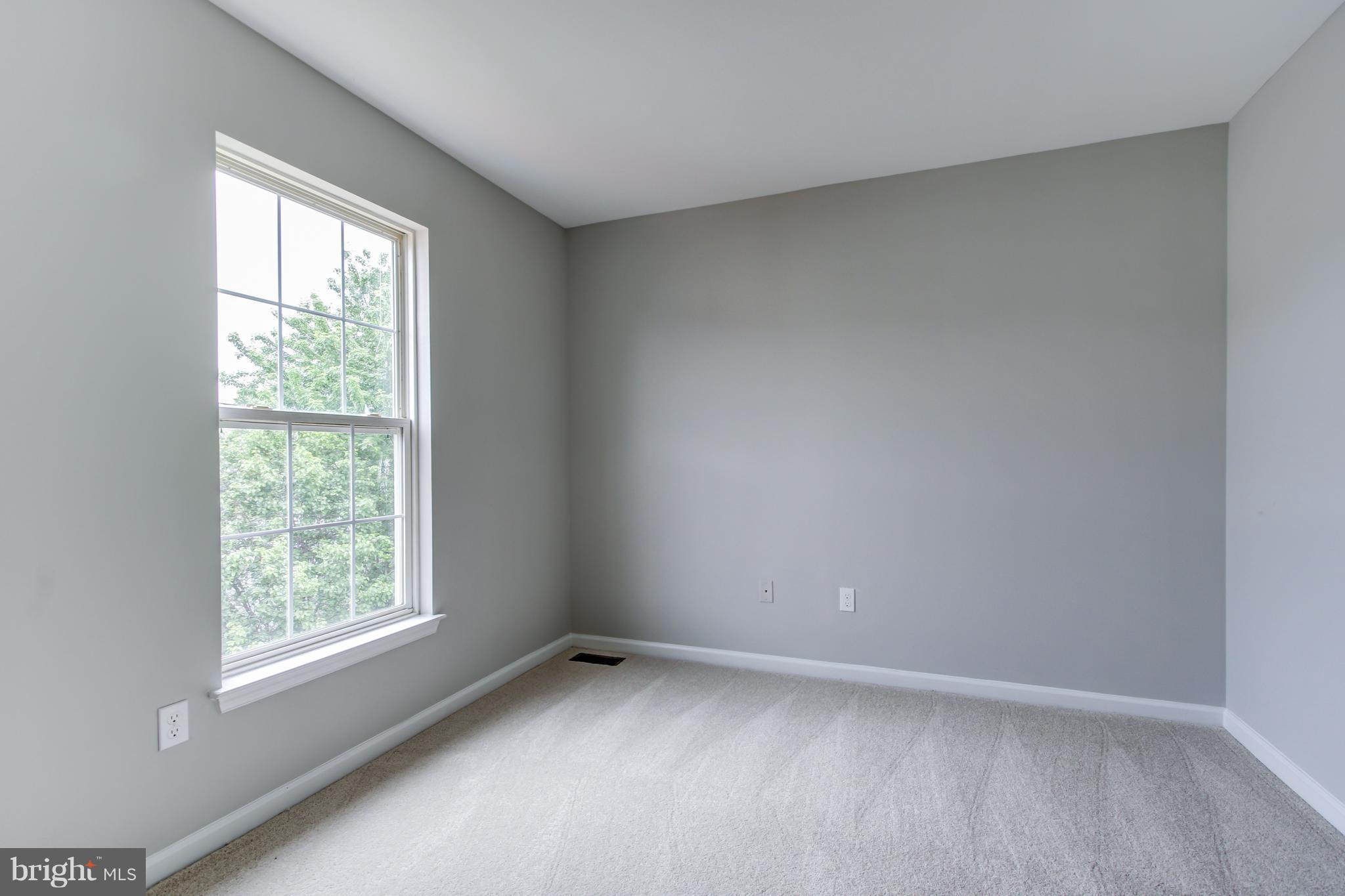 SENECA CROSSING - Residential