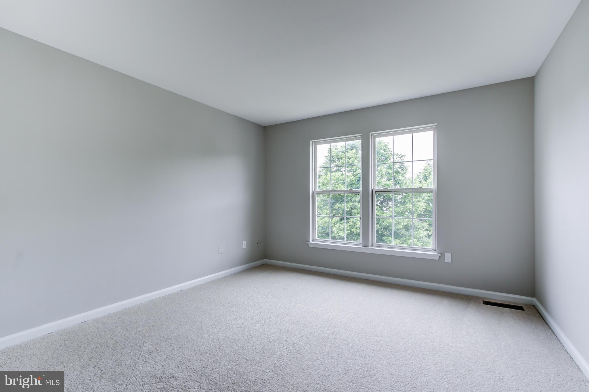 SENECA CROSSING - Residential