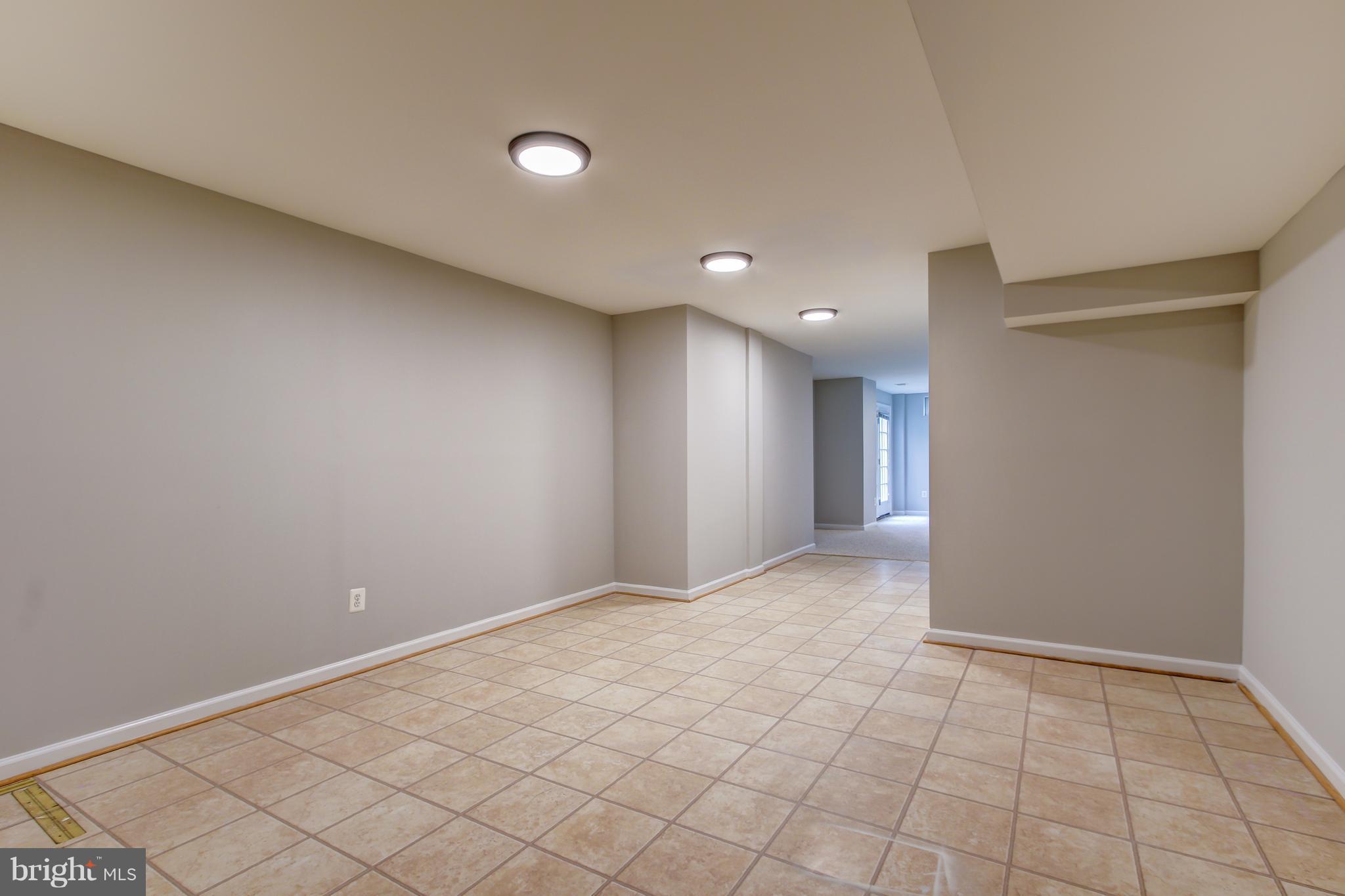 SENECA CROSSING - Residential