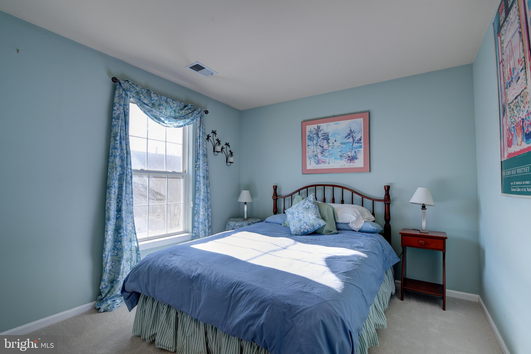 ASHBURN FARM - Residential