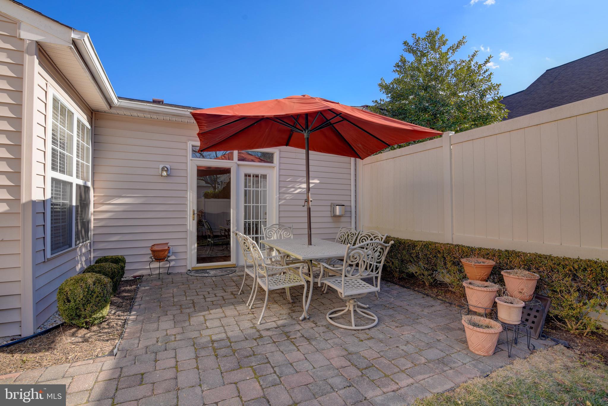 ASHBURN FARM - Residential