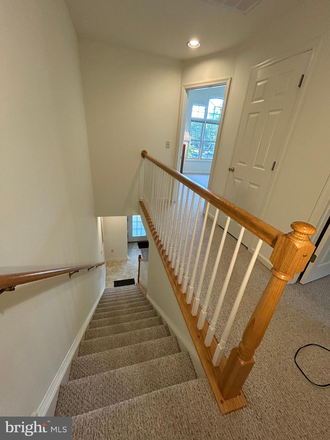 CHARLES COURT - Residential