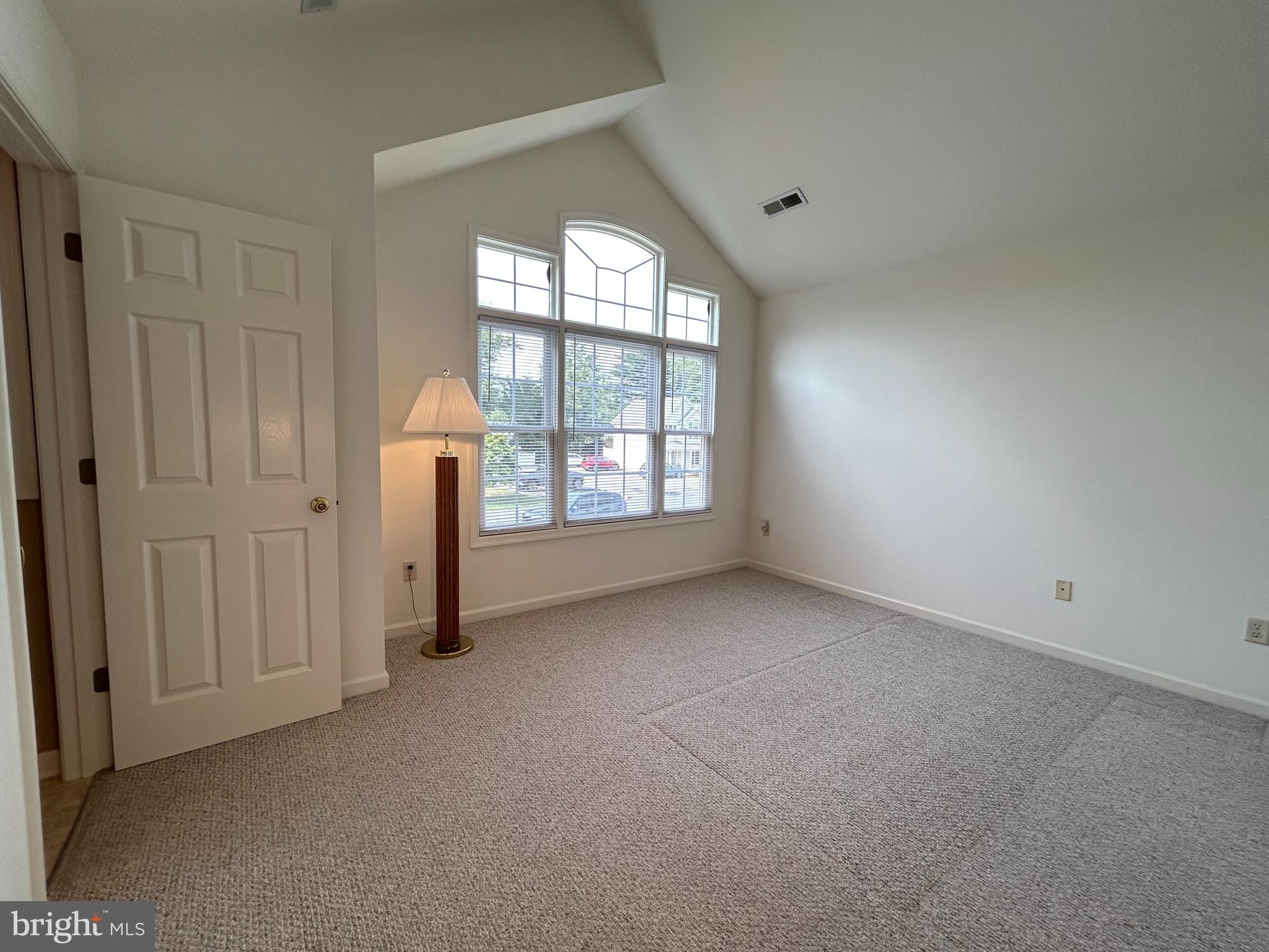 CHARLES COURT - Residential