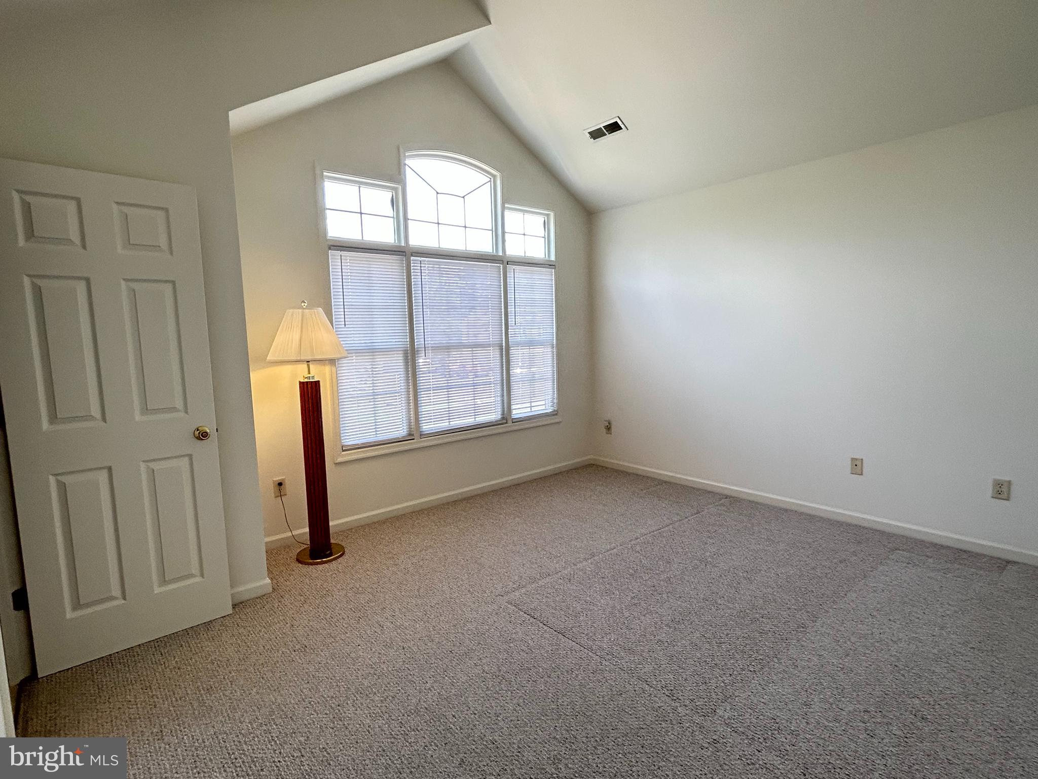 CHARLES COURT - Residential