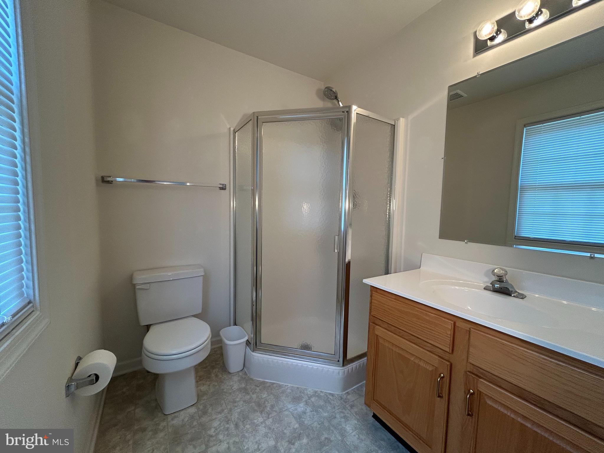 CHARLES COURT - Residential