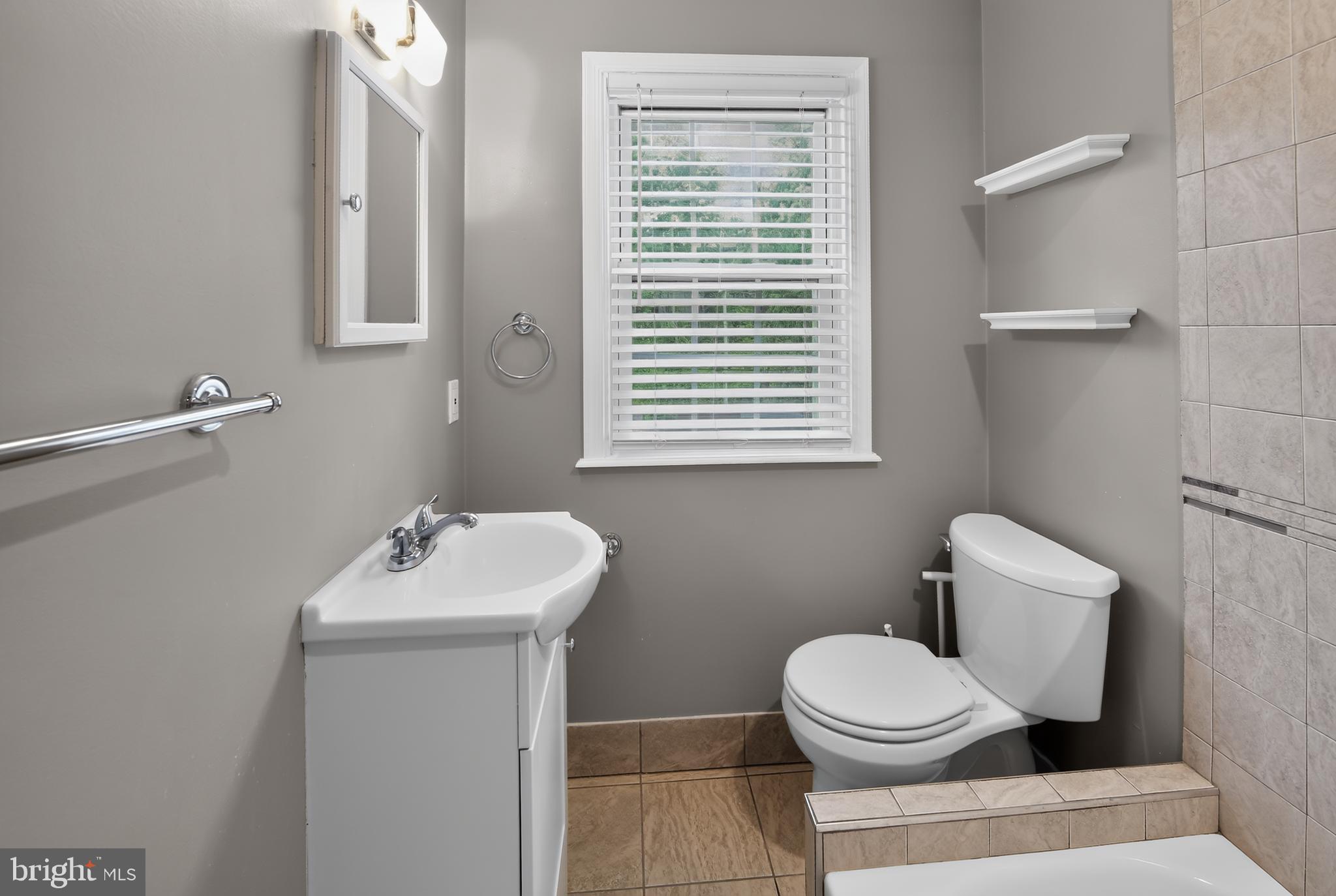 DREXEL HILL - Residential
