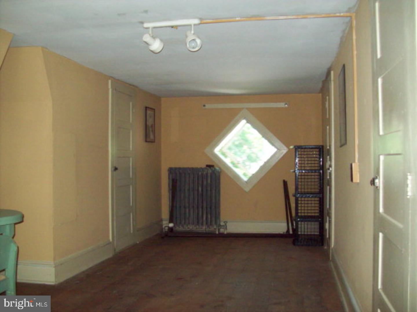 GREENWOOD HILL - Residential