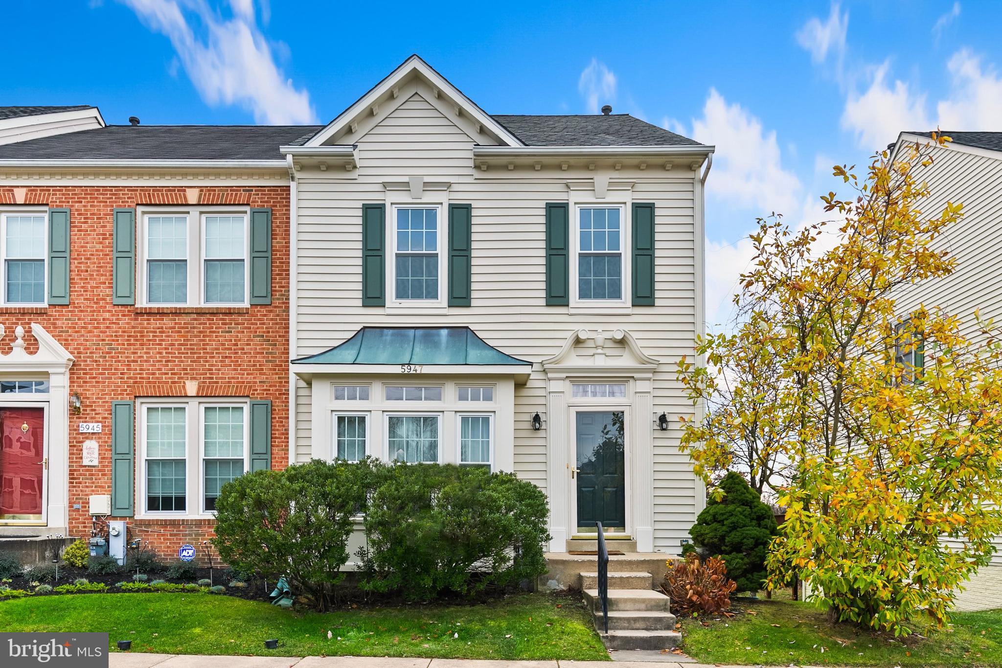 This stunning end-unit townhouse offers an abundance of natural light and spacious living across all three levels. Boasting a prime location in proximity to a golf course, shopping amenities, and convenient commuter routes, this residence is designed for a lifestyle of comfort and accessibility.

With a generous 6-foot bump-out on each level, this home provides maximum square footage, exceeding 2400 square feet. The well-appointed kitchen features 42-inch cabinets and a two-tier island, complemented by a sizable deck for outdoor enjoyment.

The fully finished walk-out lower level adds versatility to the home, featuring a welcoming recreation room. This level also presents the possibility of a bonus 4th bedroom, den, or office space. The Primary Bedroom dazzles with a spacious layout, including a walk-in closet, sitting area, and a luxurious bathroom with a soaking tub.

Gleaming hardwood floors in the kitchen along with brand new carpet on the main/upper levels.

Discover the perfect blend of elegance and convenience in this beautiful townhouse – your ideal home awaits! Schedule your showing today to experience the exceptional lifestyle it offers. Welcome Home!