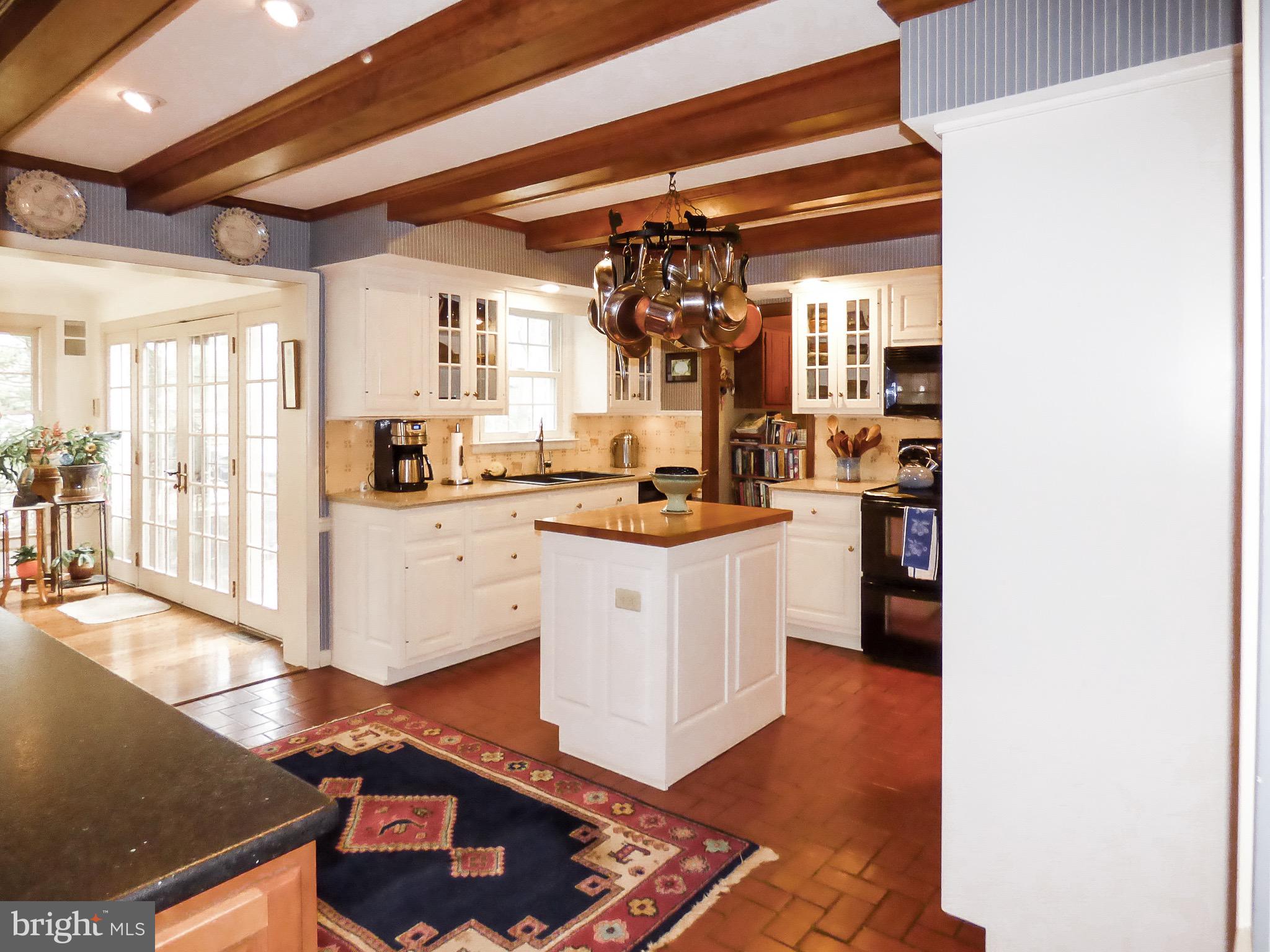 PENN OAKS - Residential