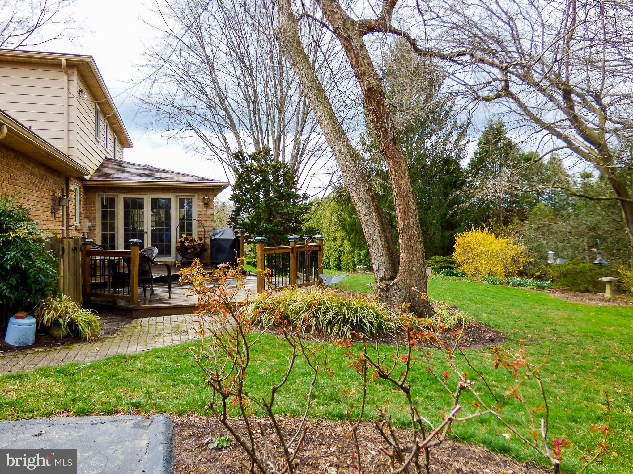 PENN OAKS - Residential