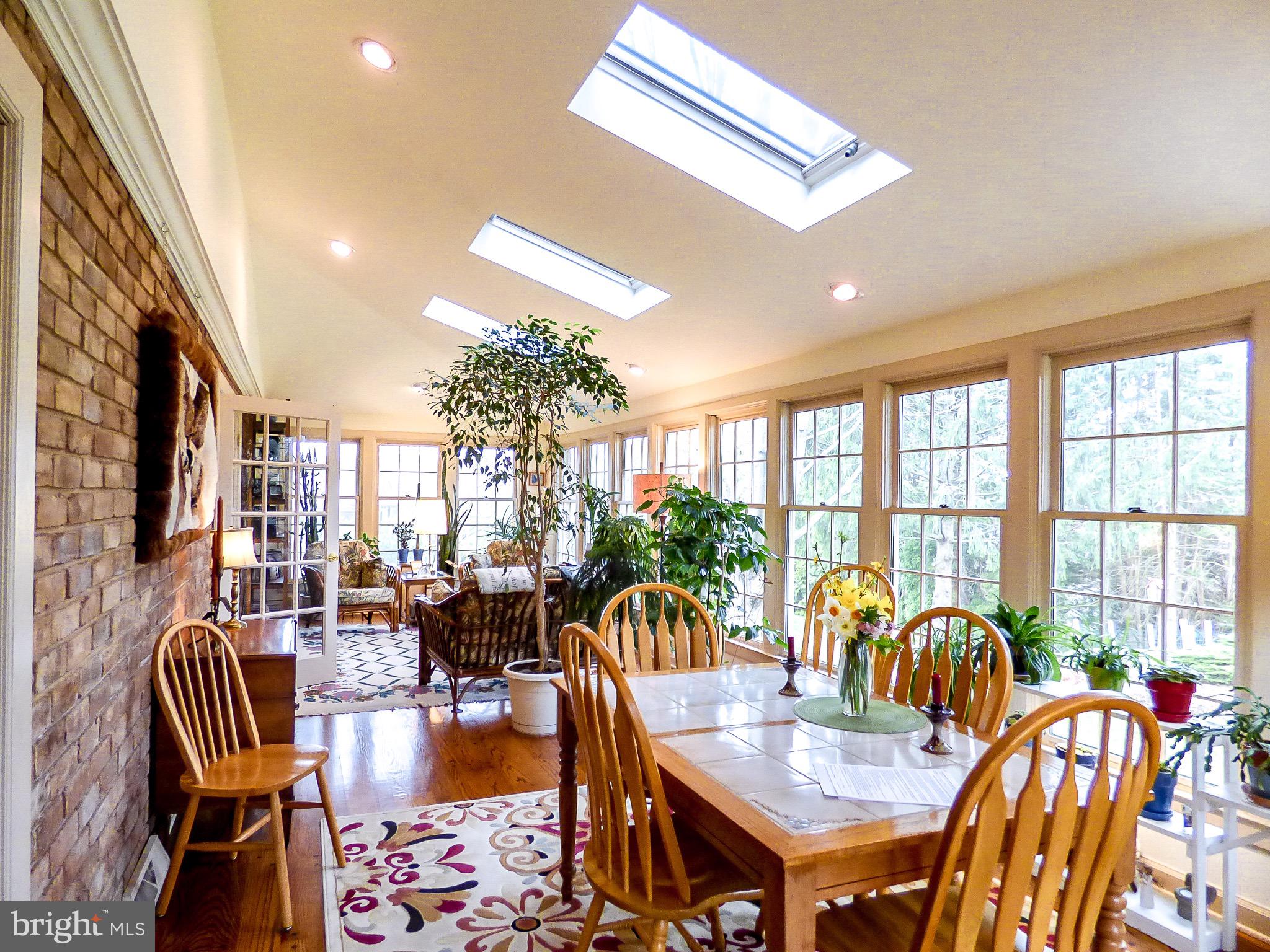 PENN OAKS - Residential