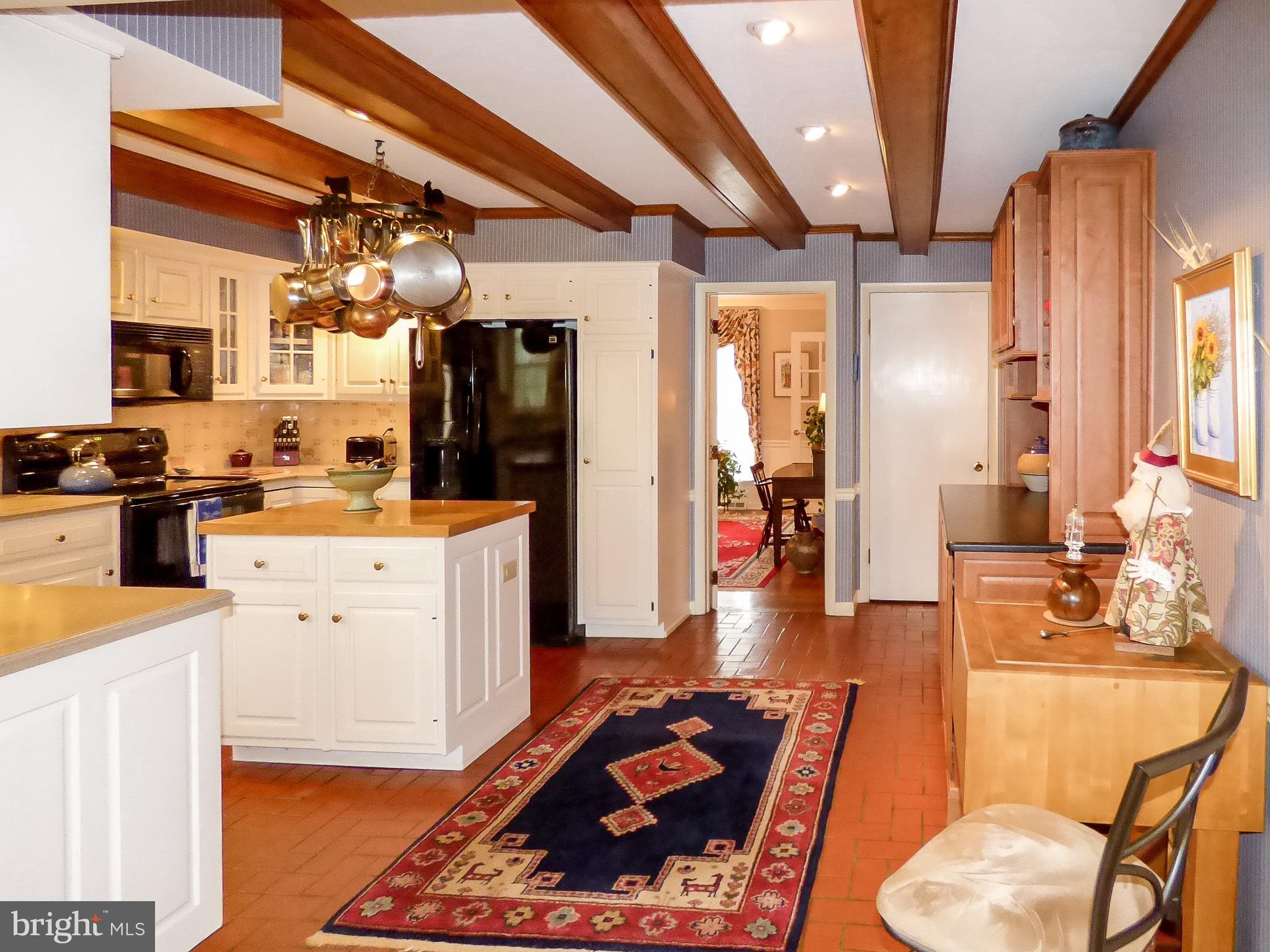 PENN OAKS - Residential