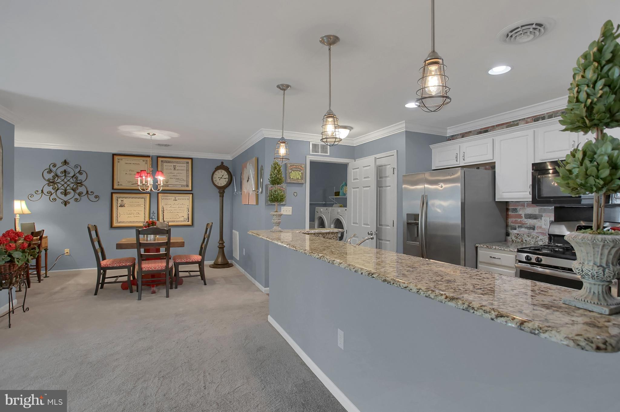 BUMBLE BEE HOLLOW - Residential