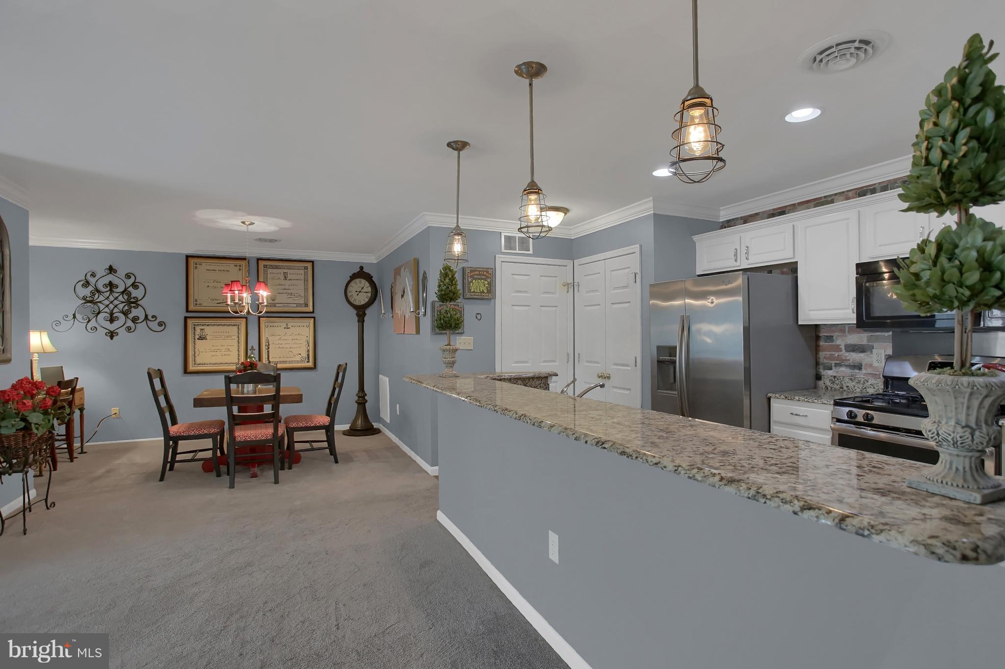BUMBLE BEE HOLLOW - Residential