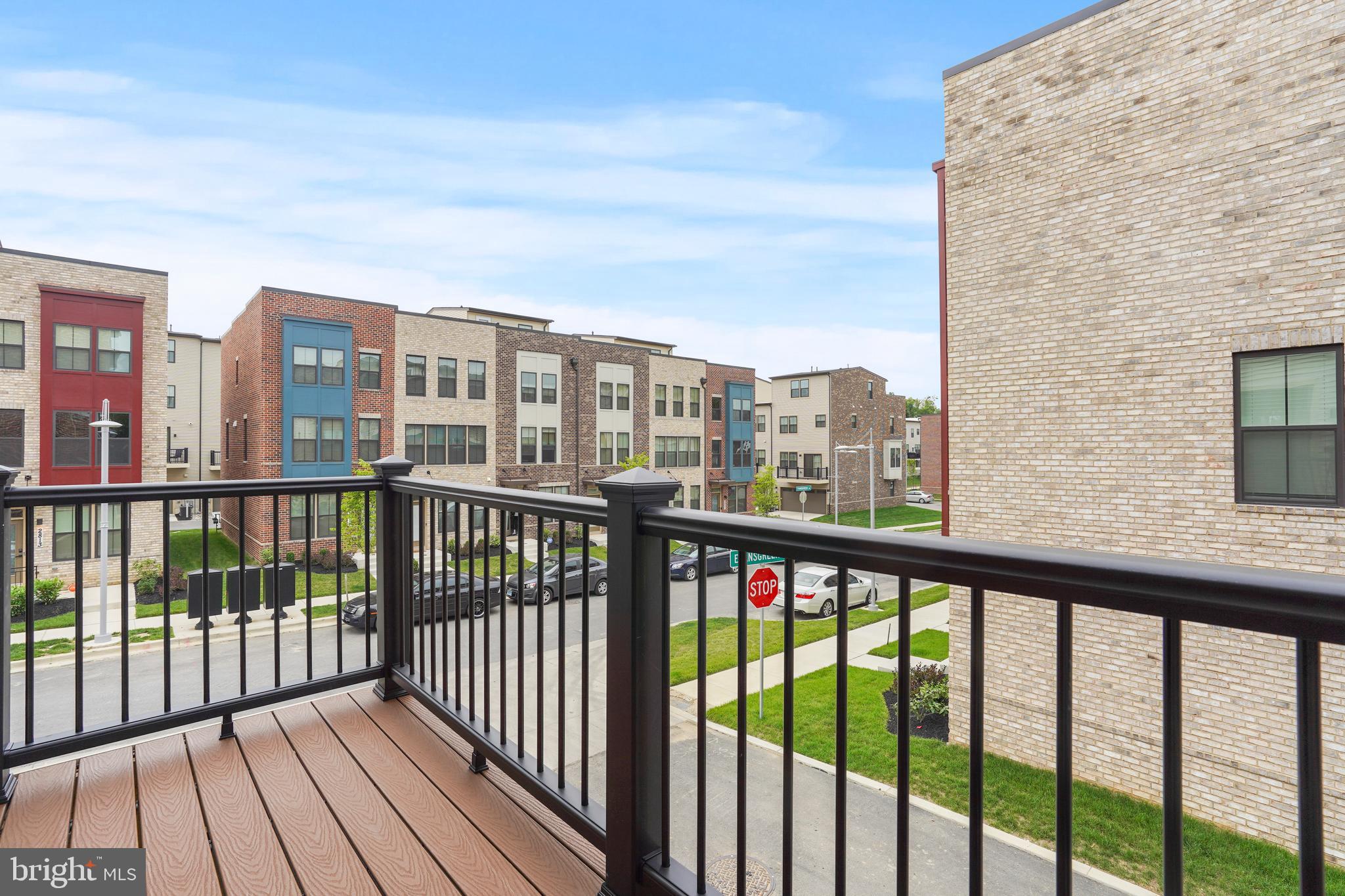VILLAGE OF TOWNE SQUARE - Residential