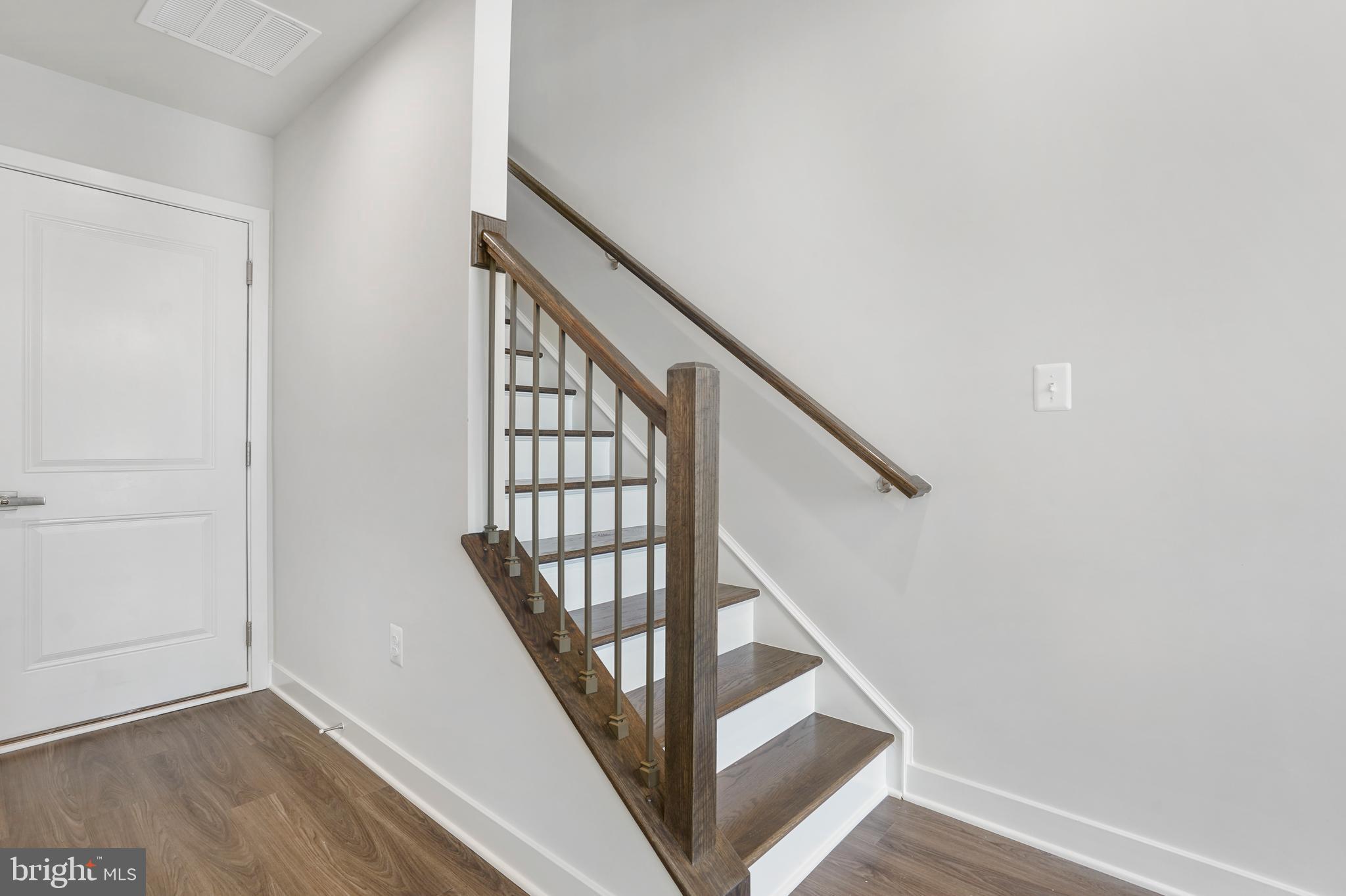 VILLAGE OF TOWNE SQUARE - Residential