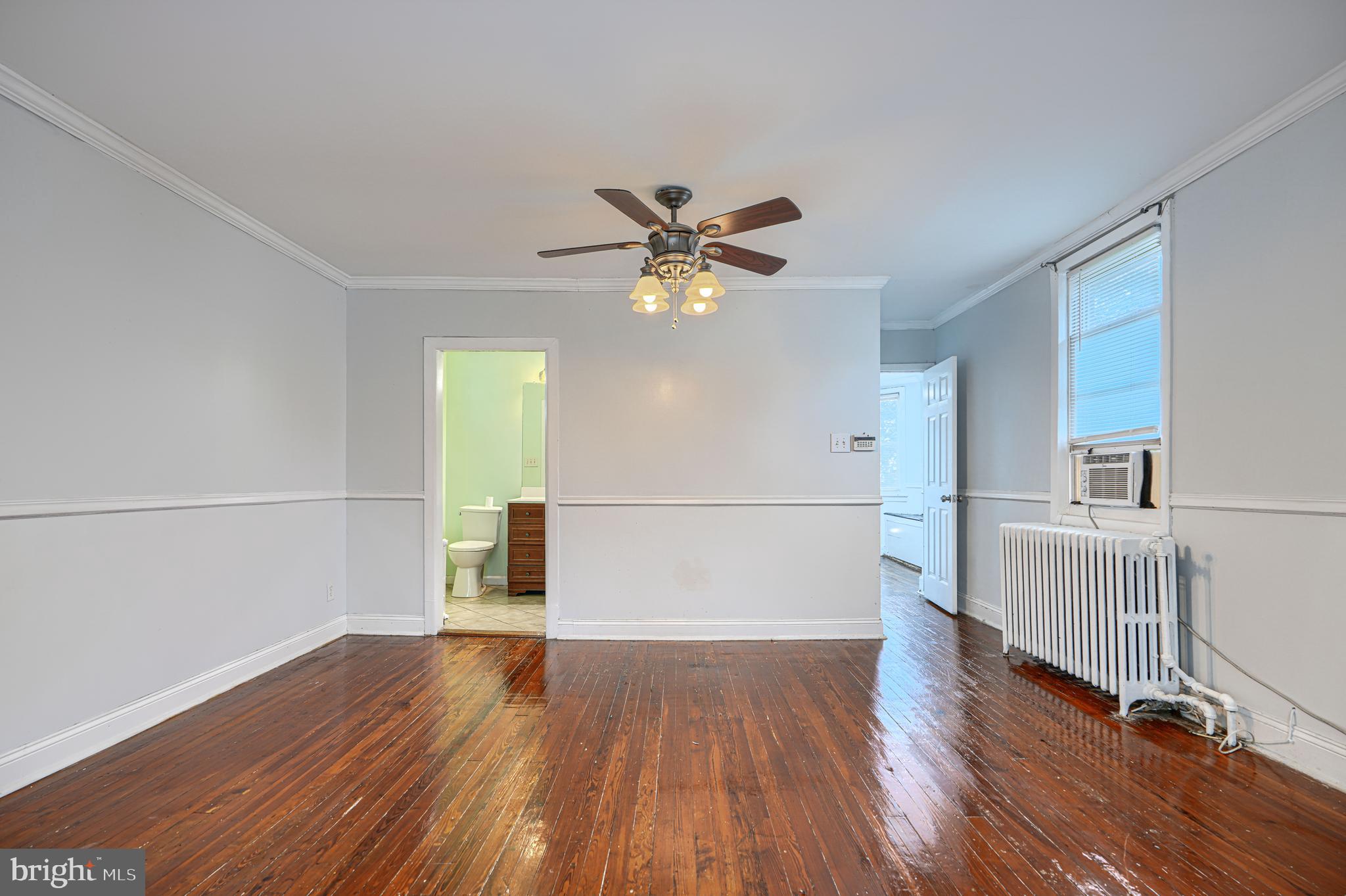 LAURAVILLE HISTORIC DISTRICT - Residential