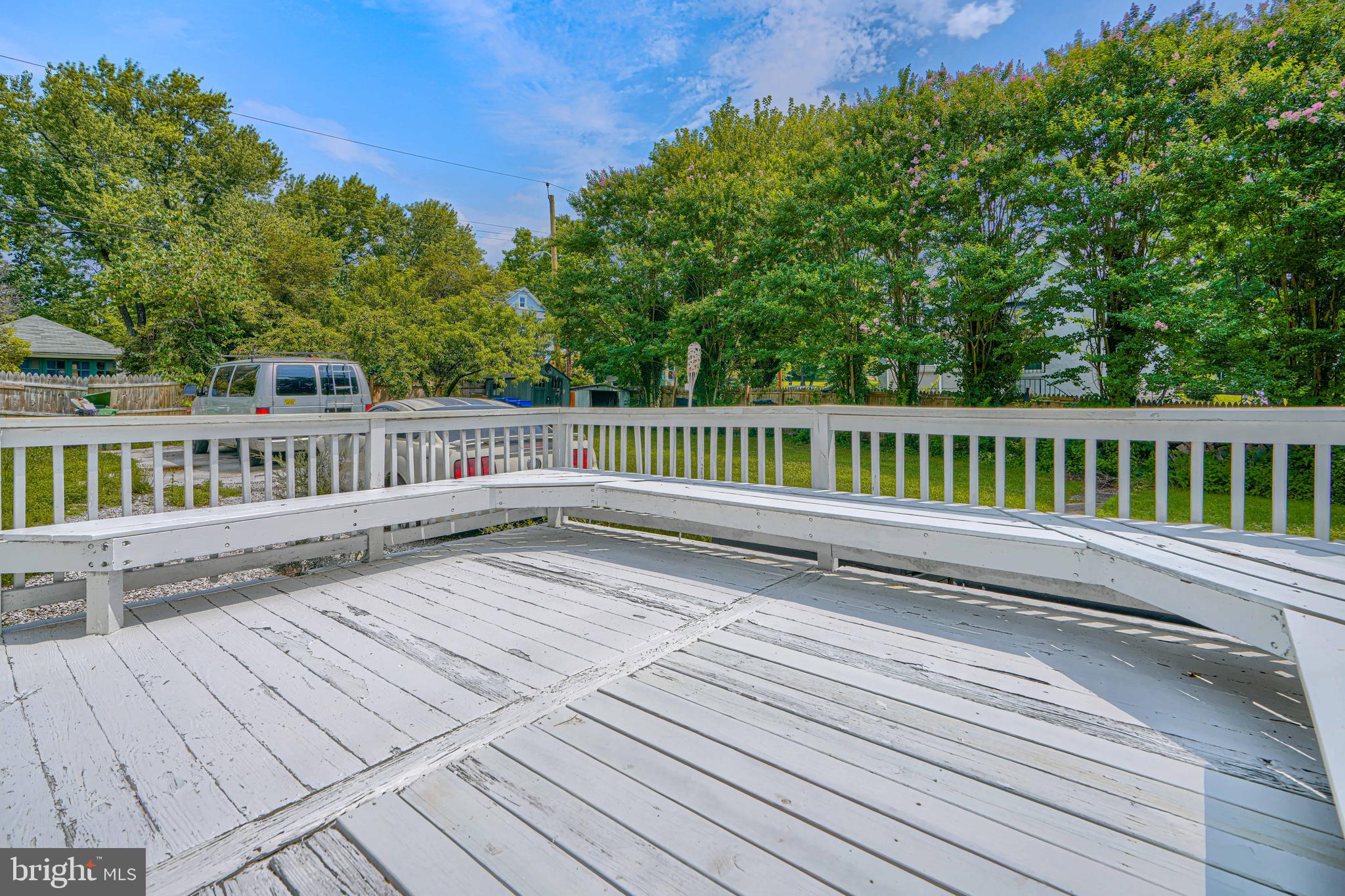 LAURAVILLE HISTORIC DISTRICT - Residential
