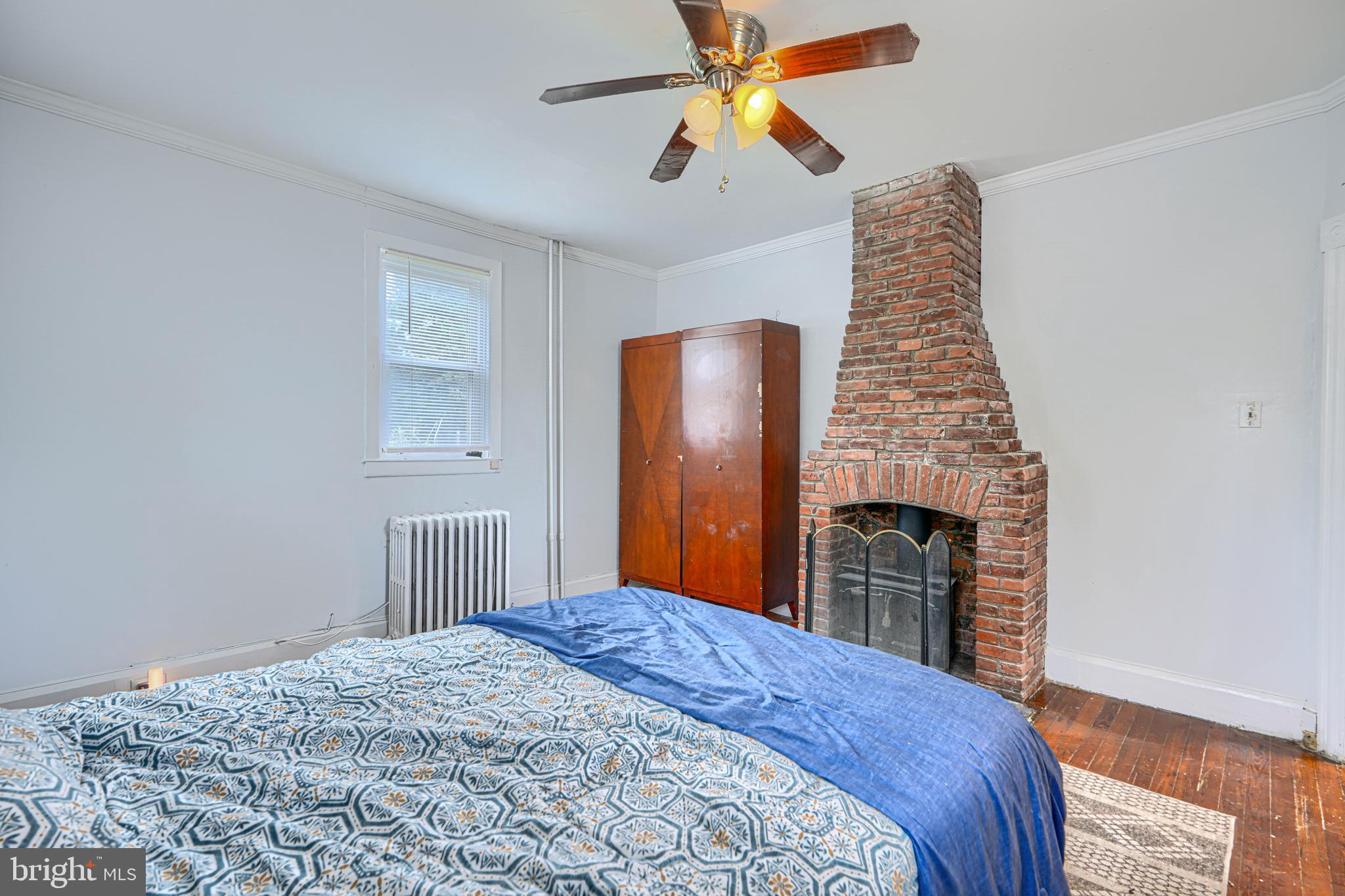 LAURAVILLE HISTORIC DISTRICT - Residential