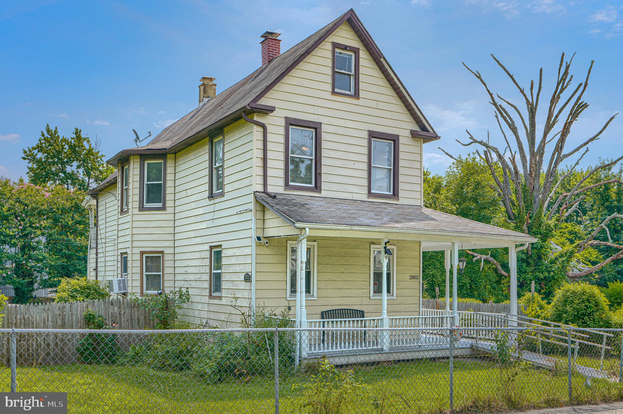 LAURAVILLE HISTORIC DISTRICT - Residential