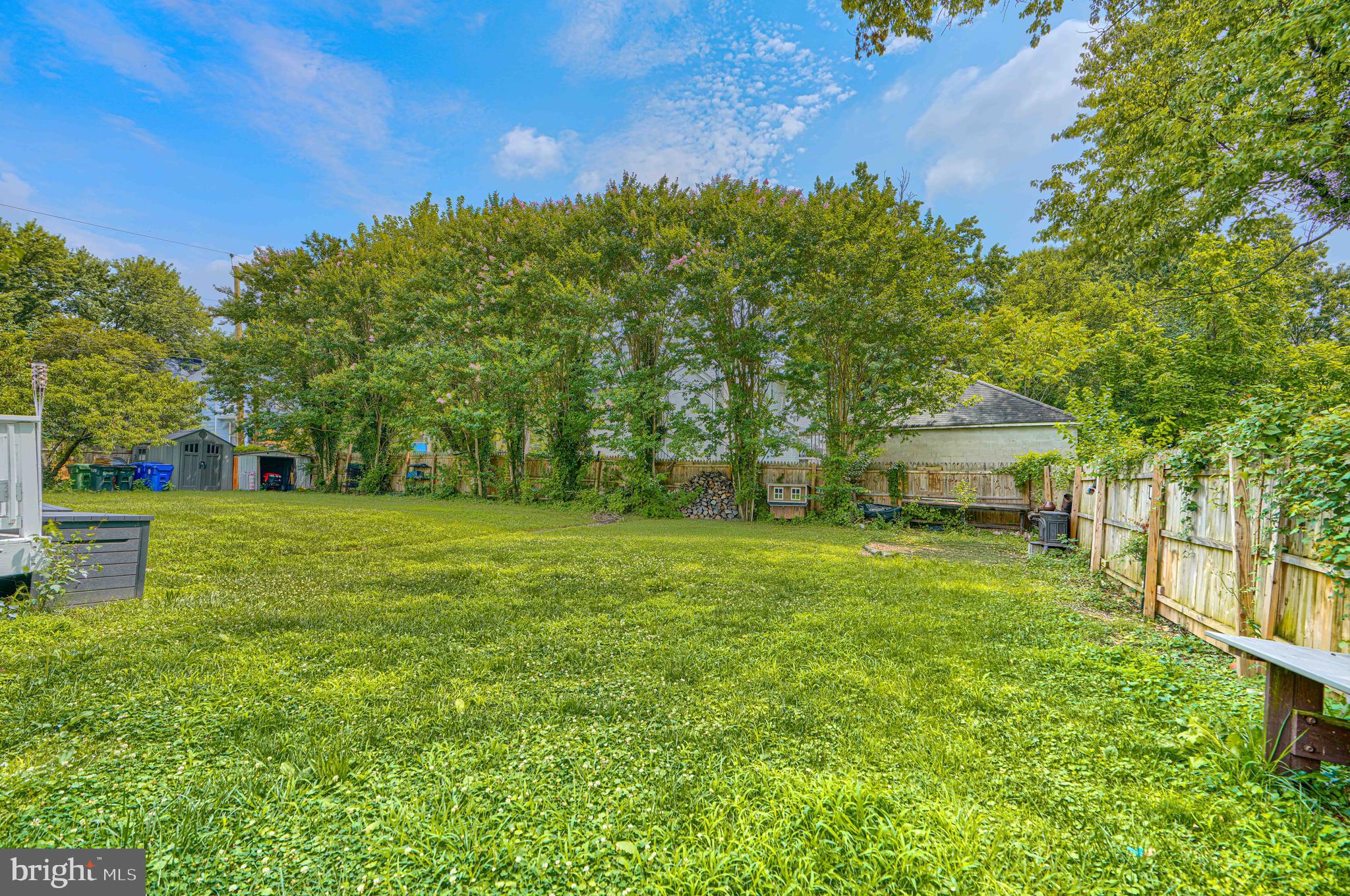 LAURAVILLE HISTORIC DISTRICT - Residential