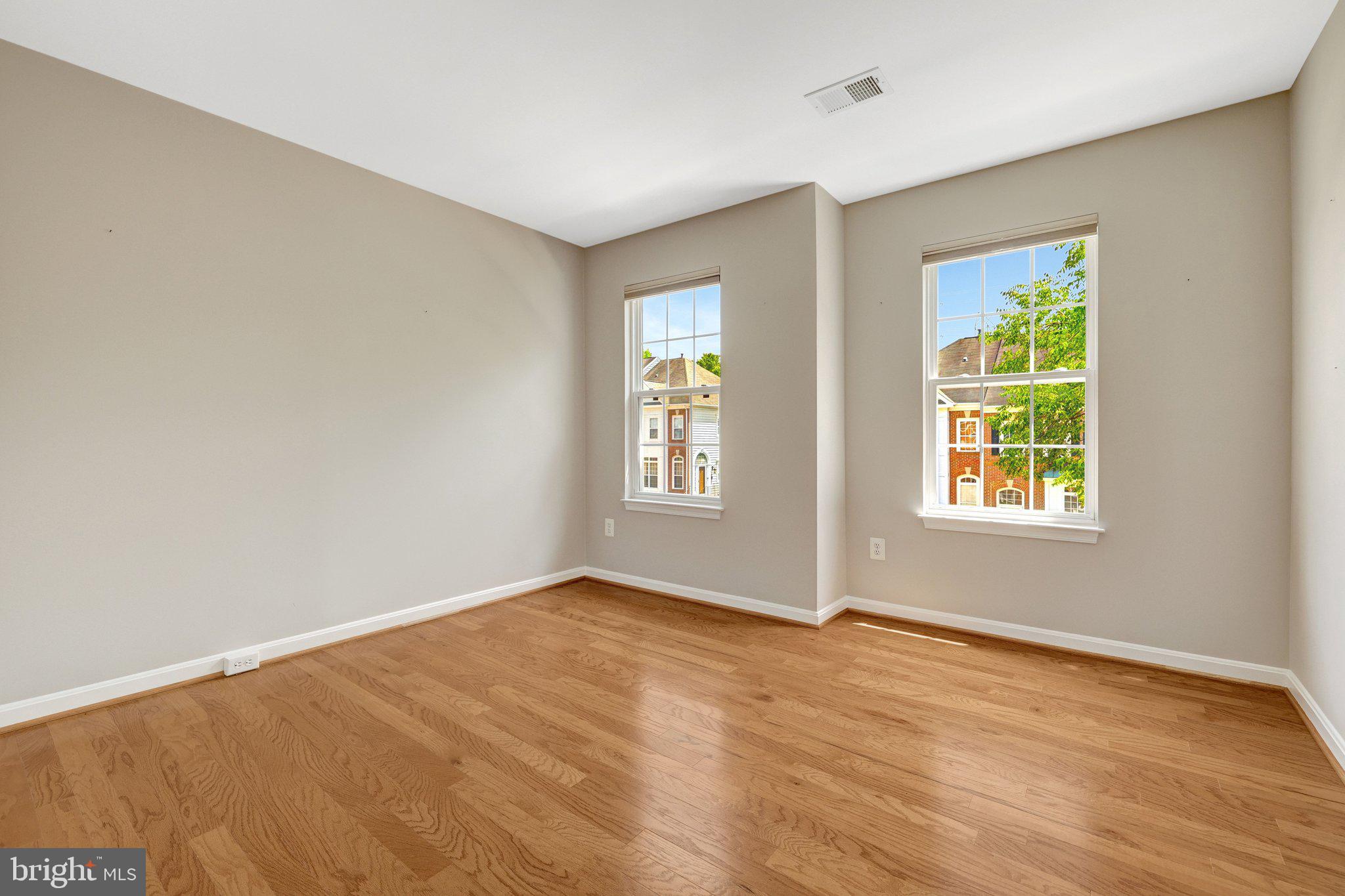 WEST MARKET - Residential