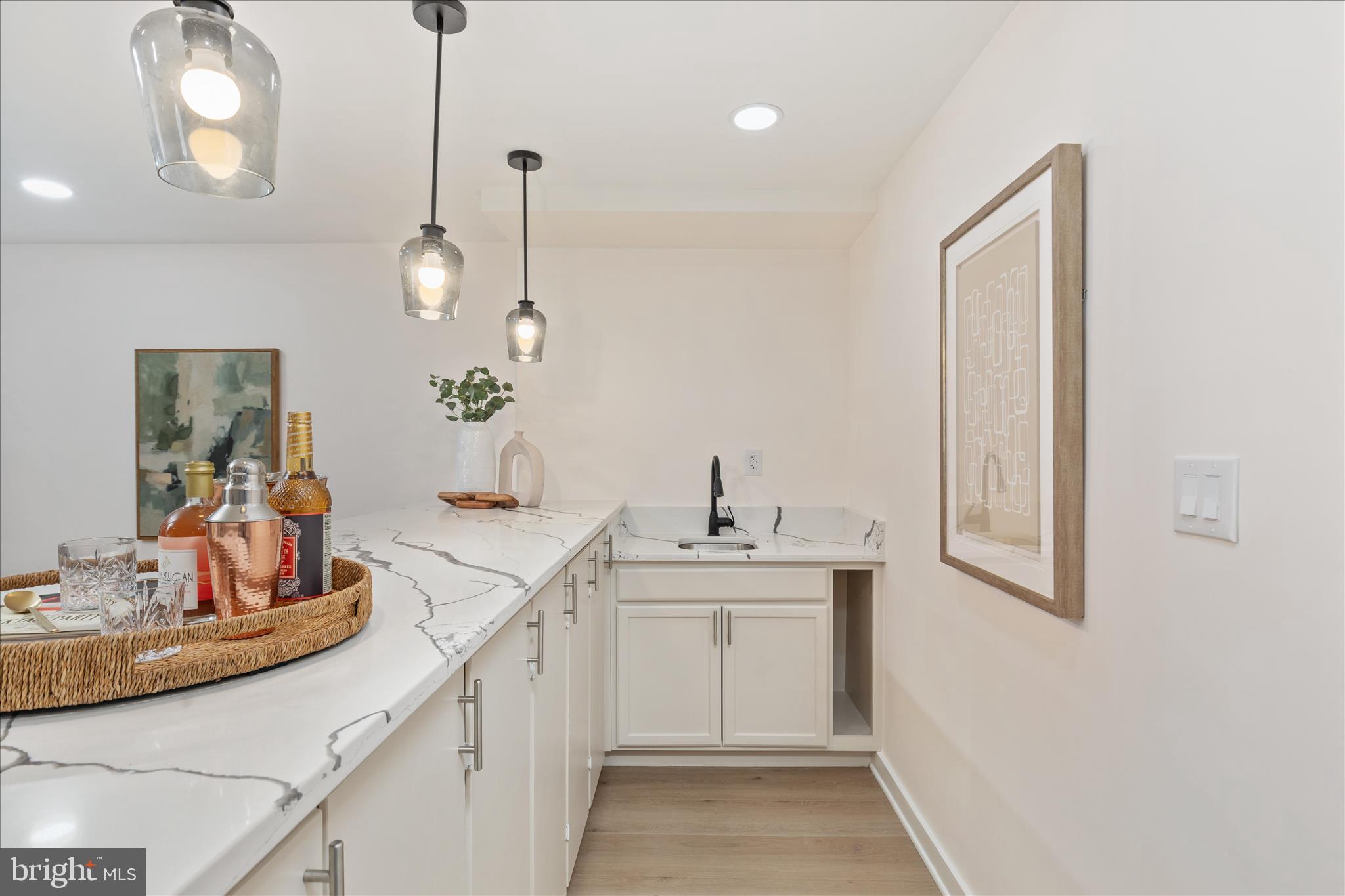 BELMONT BAY - Residential