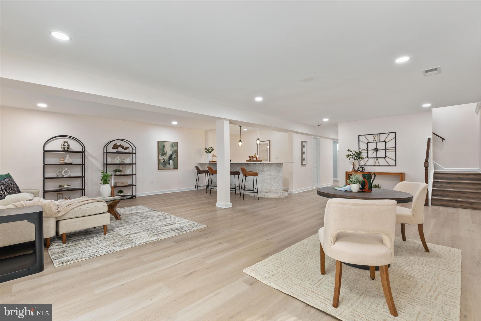 BELMONT BAY - Residential