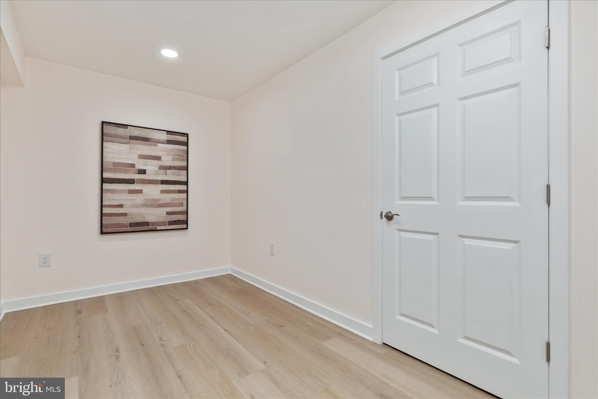 BELMONT BAY - Residential