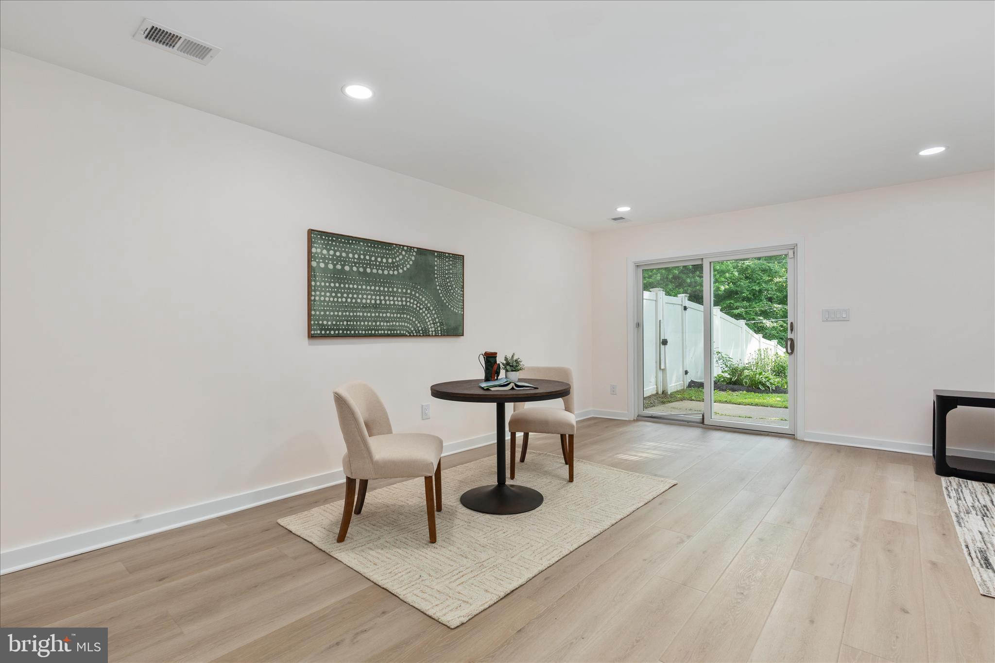 BELMONT BAY - Residential