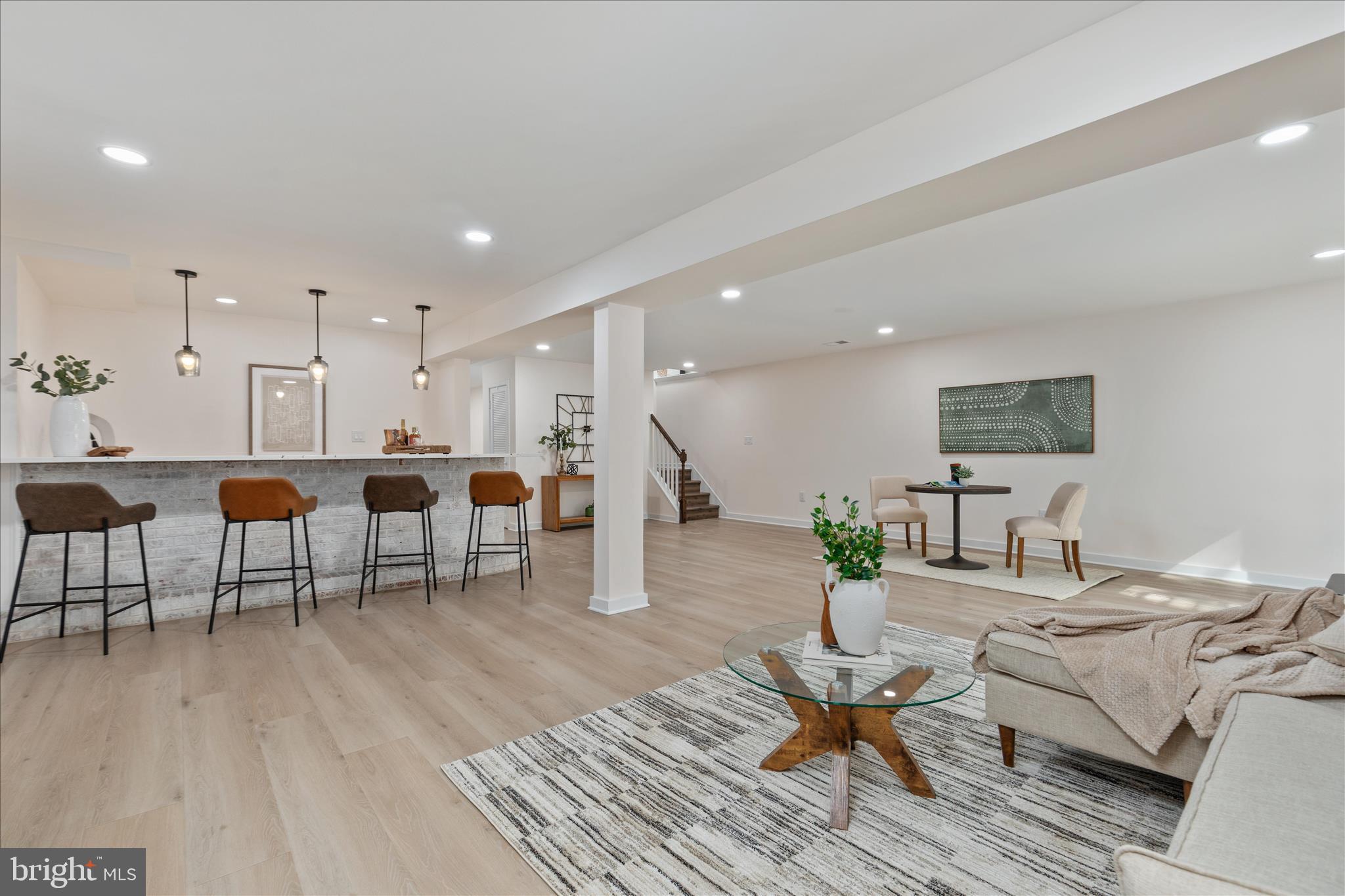 BELMONT BAY - Residential