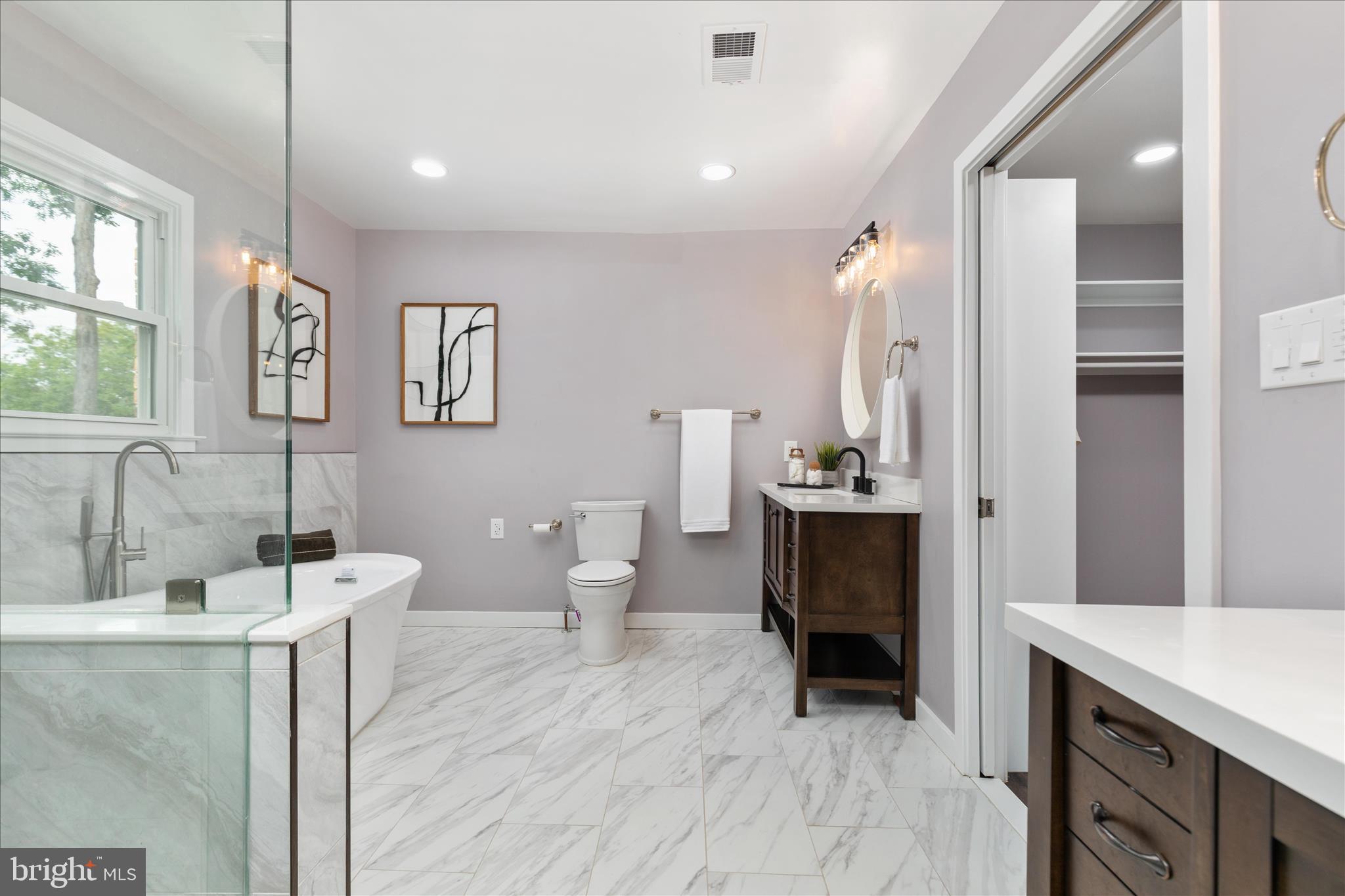 BELMONT BAY - Residential