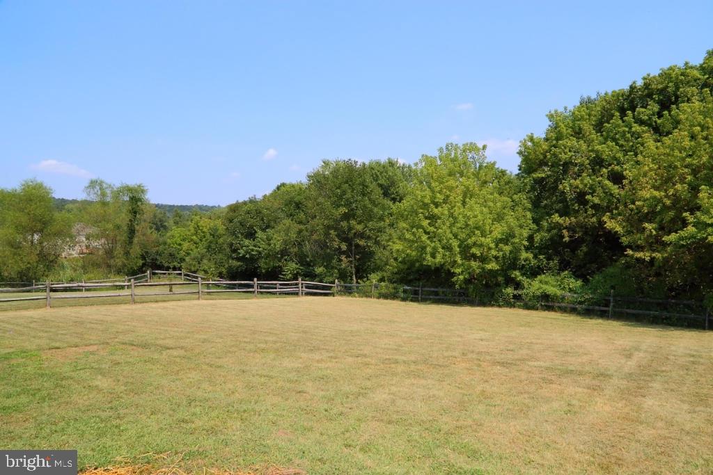 MISTY MEADOWS - Residential