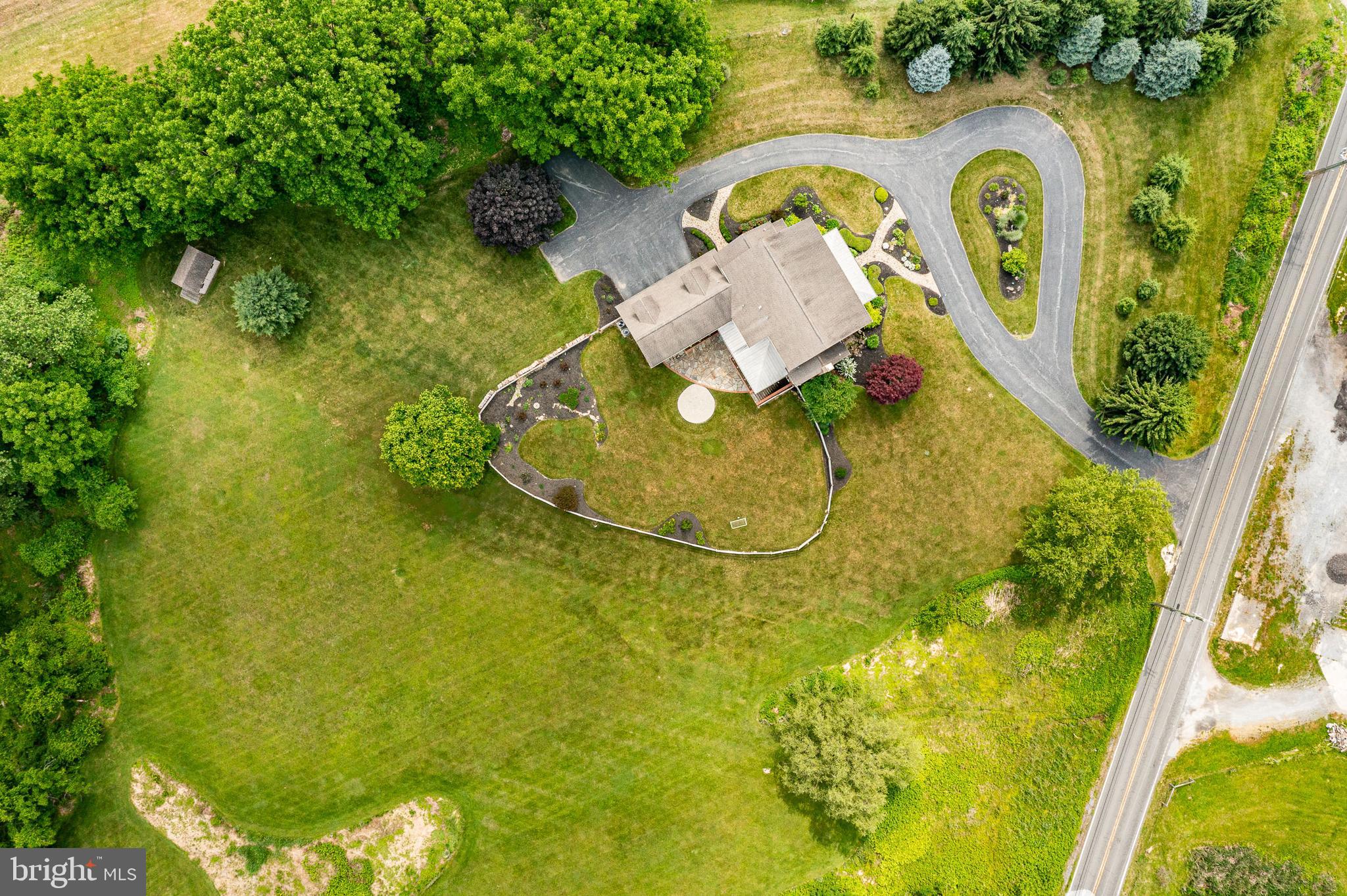 AMBLESIDE DOWNS - Residential