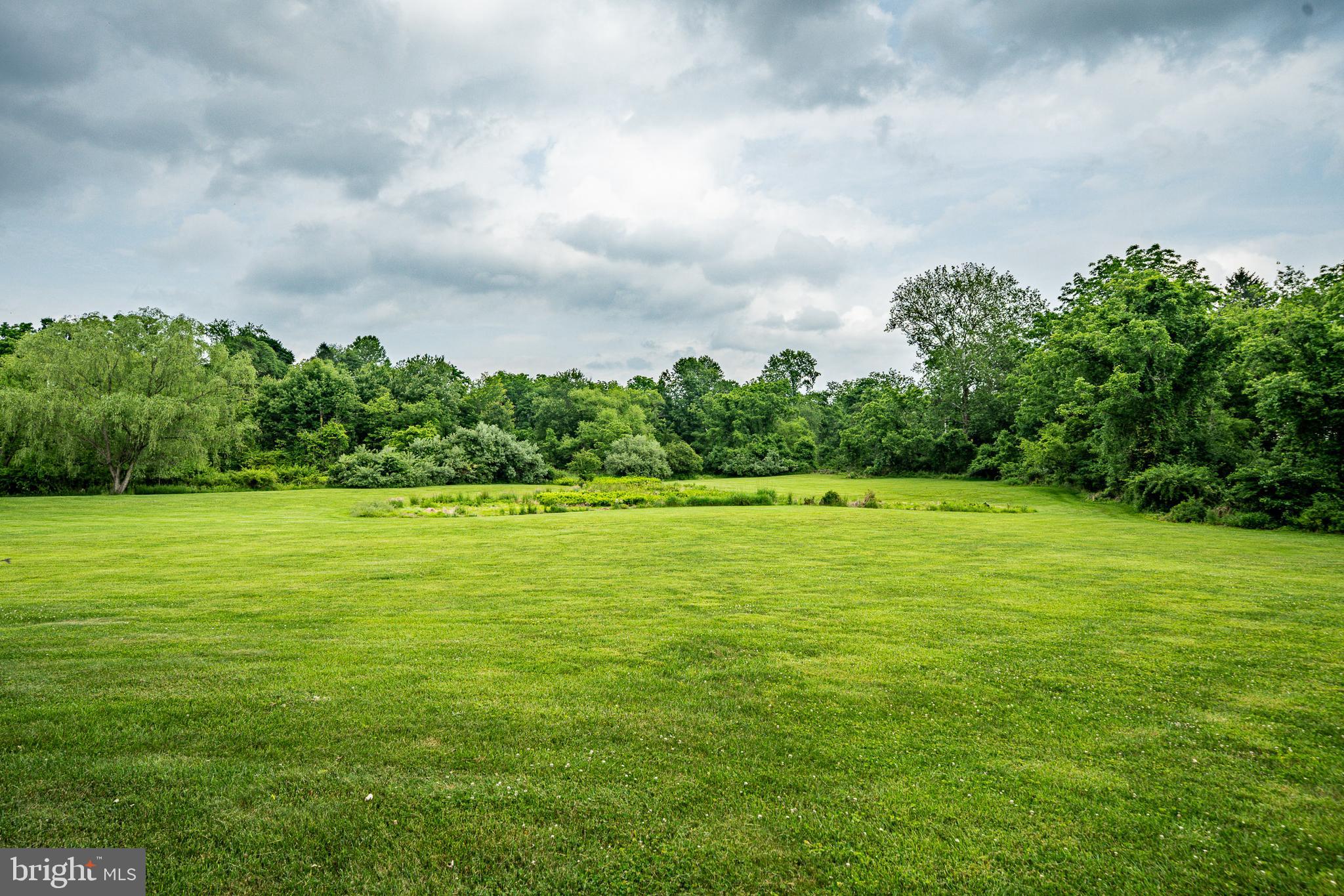 AMBLESIDE DOWNS - Residential