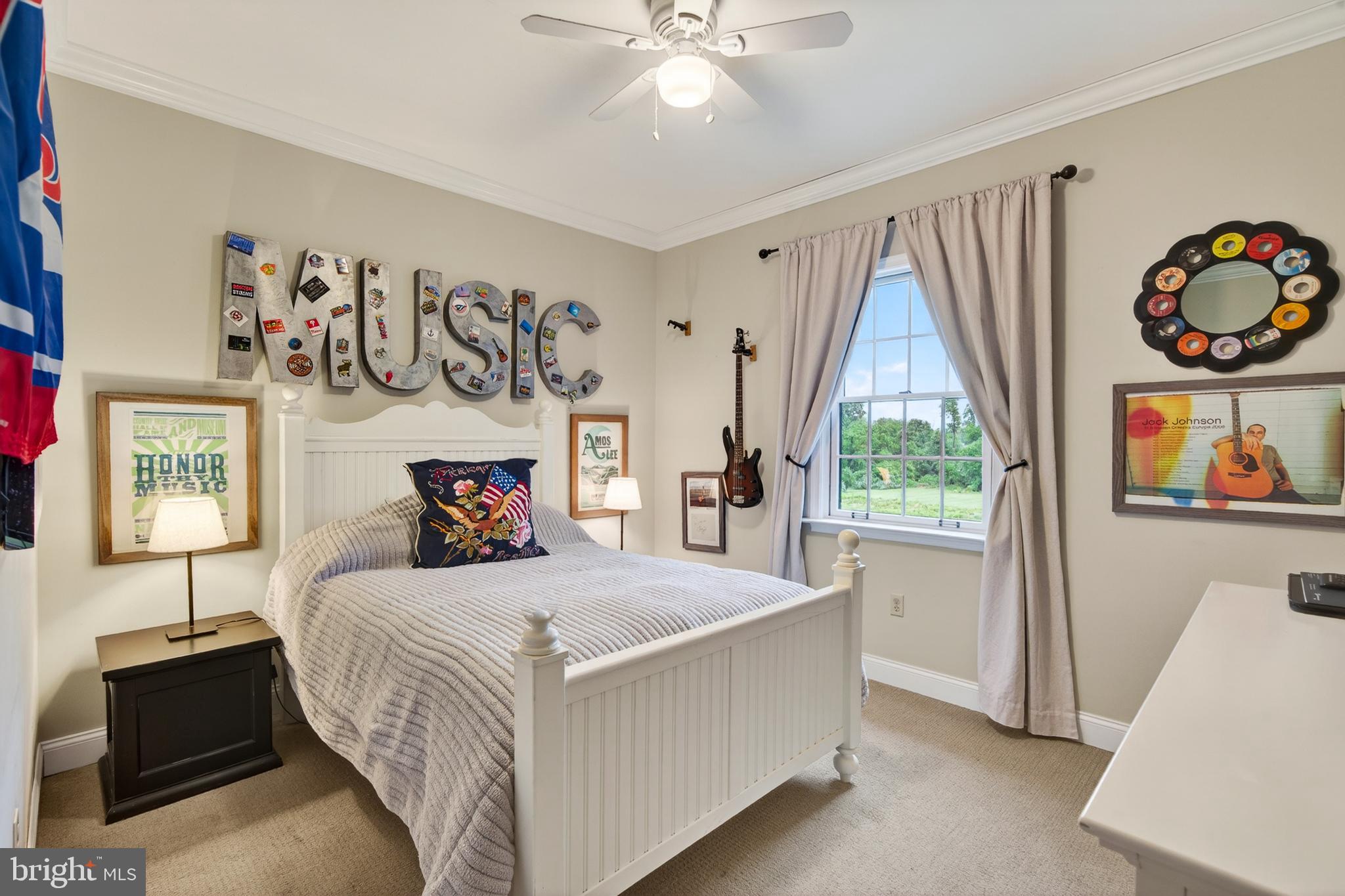 AMBLESIDE DOWNS - Residential