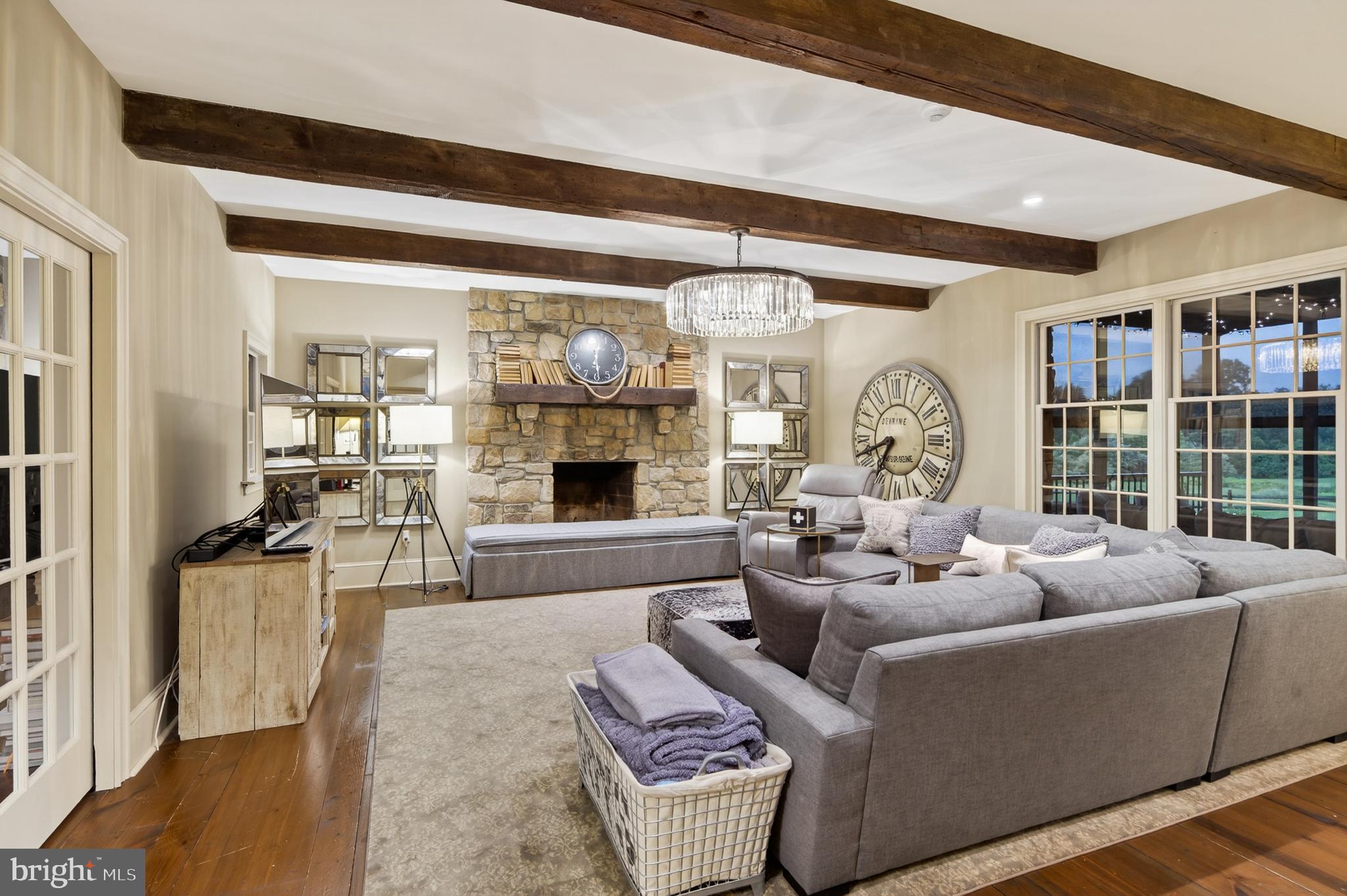 AMBLESIDE DOWNS - Residential